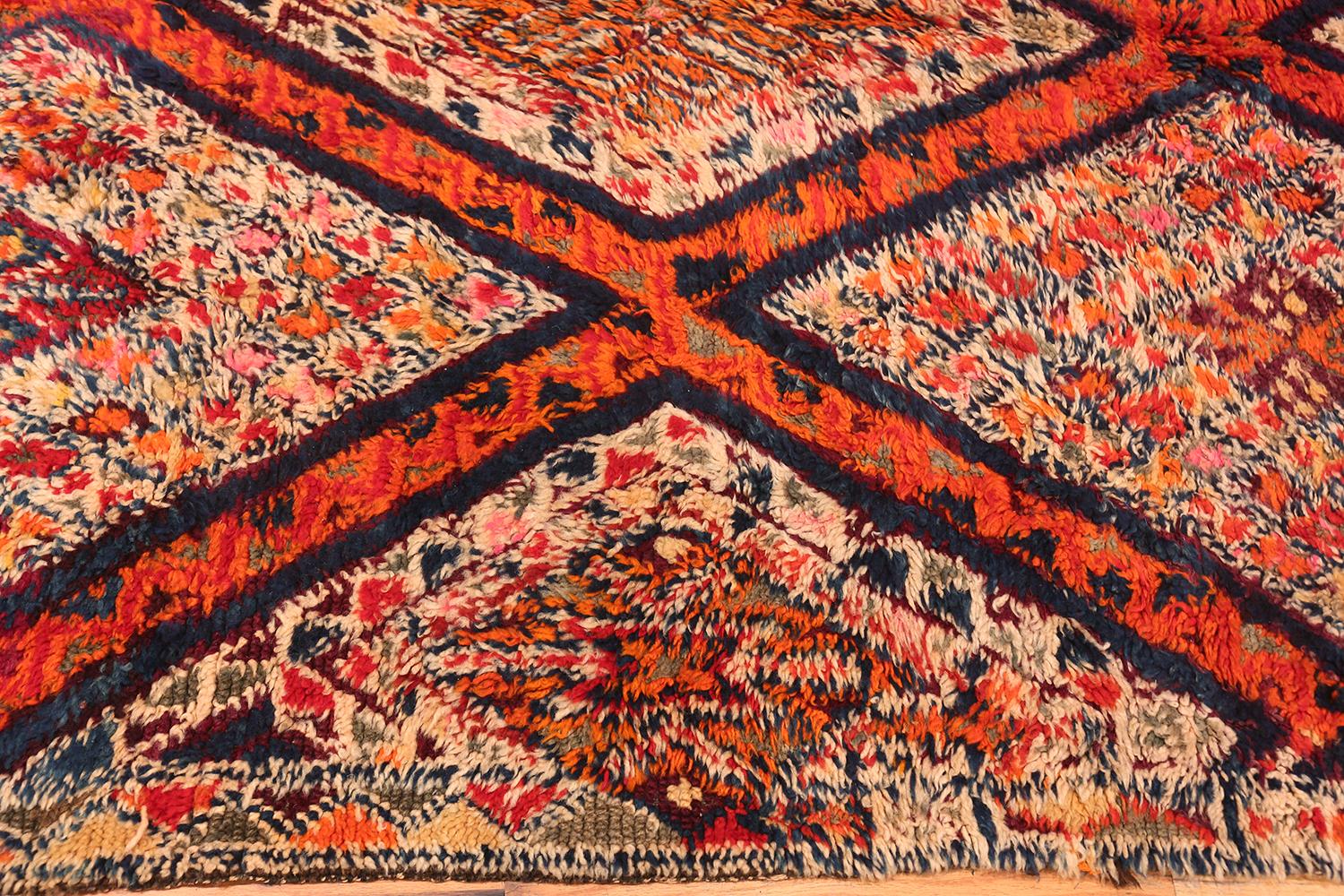 Tribal Folk Art Vintage Geometric Moroccan Rug. Size: 6 ft. 4 in x 9 ft. 9 in