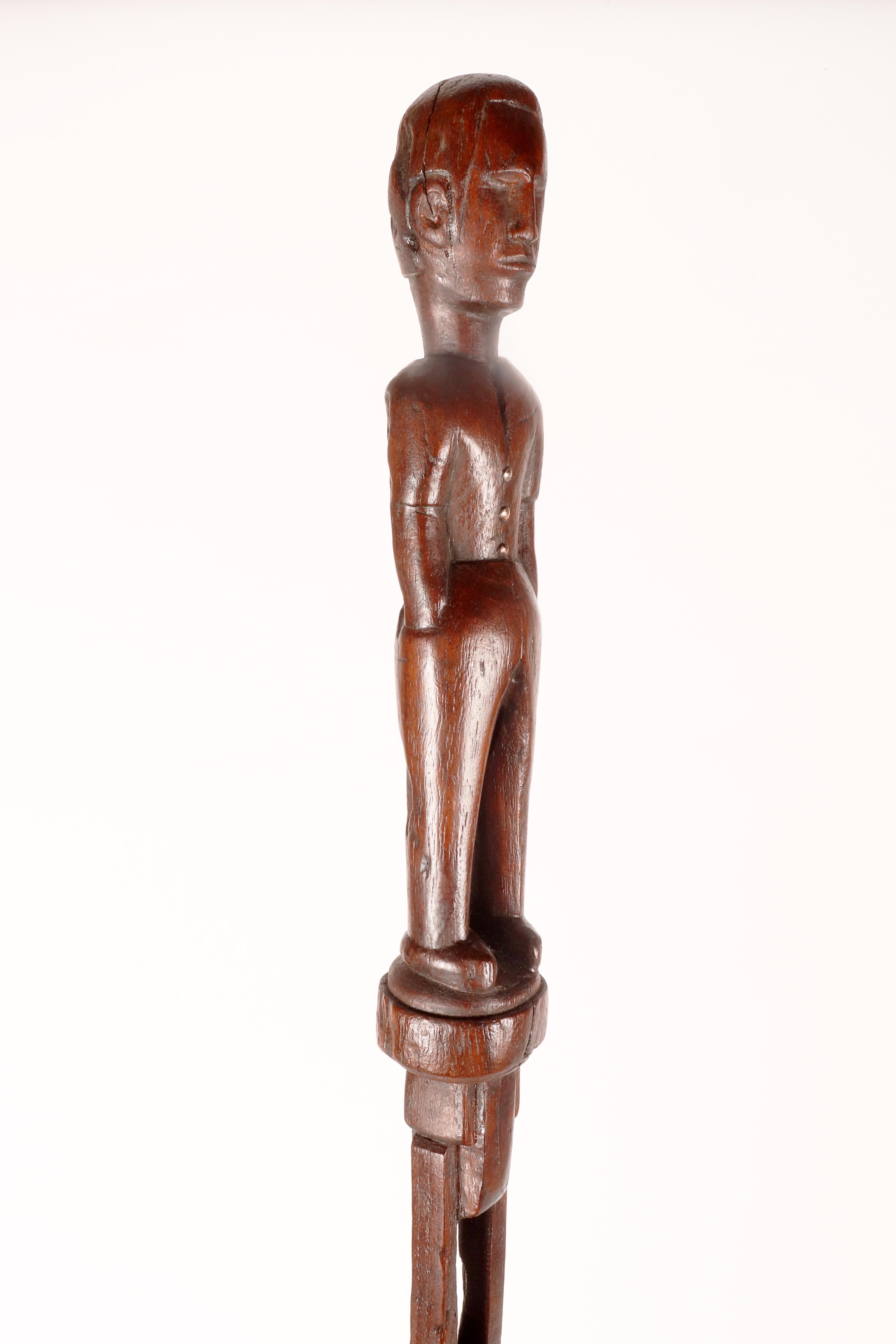 Fin du XIXe siècle Canne d'art populaire représentant un homme sur un manche en forme de chaîne, États-Unis, années 1880. en vente