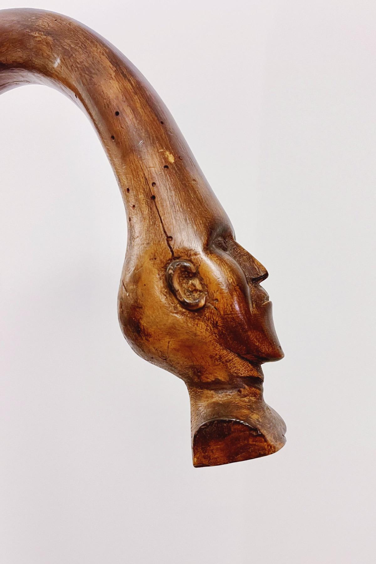 Folk art  walking stick depicting the head of a man, USA 1880.  For Sale 3