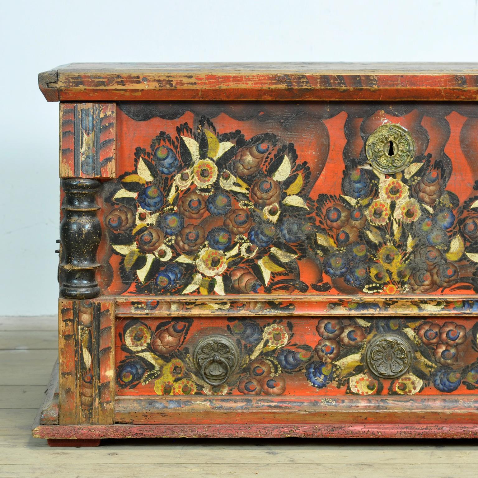 Folk Art Wedding Chest, circa 1850 For Sale 4