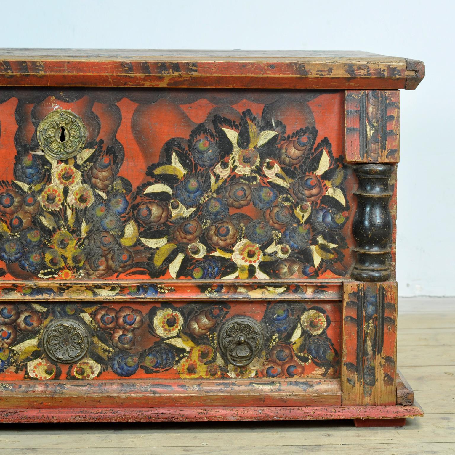 Folk Art Wedding Chest, circa 1850 For Sale 5