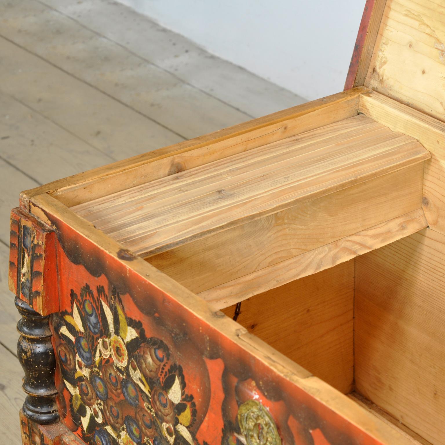Mid-19th Century Folk Art Wedding Chest, circa 1850 For Sale