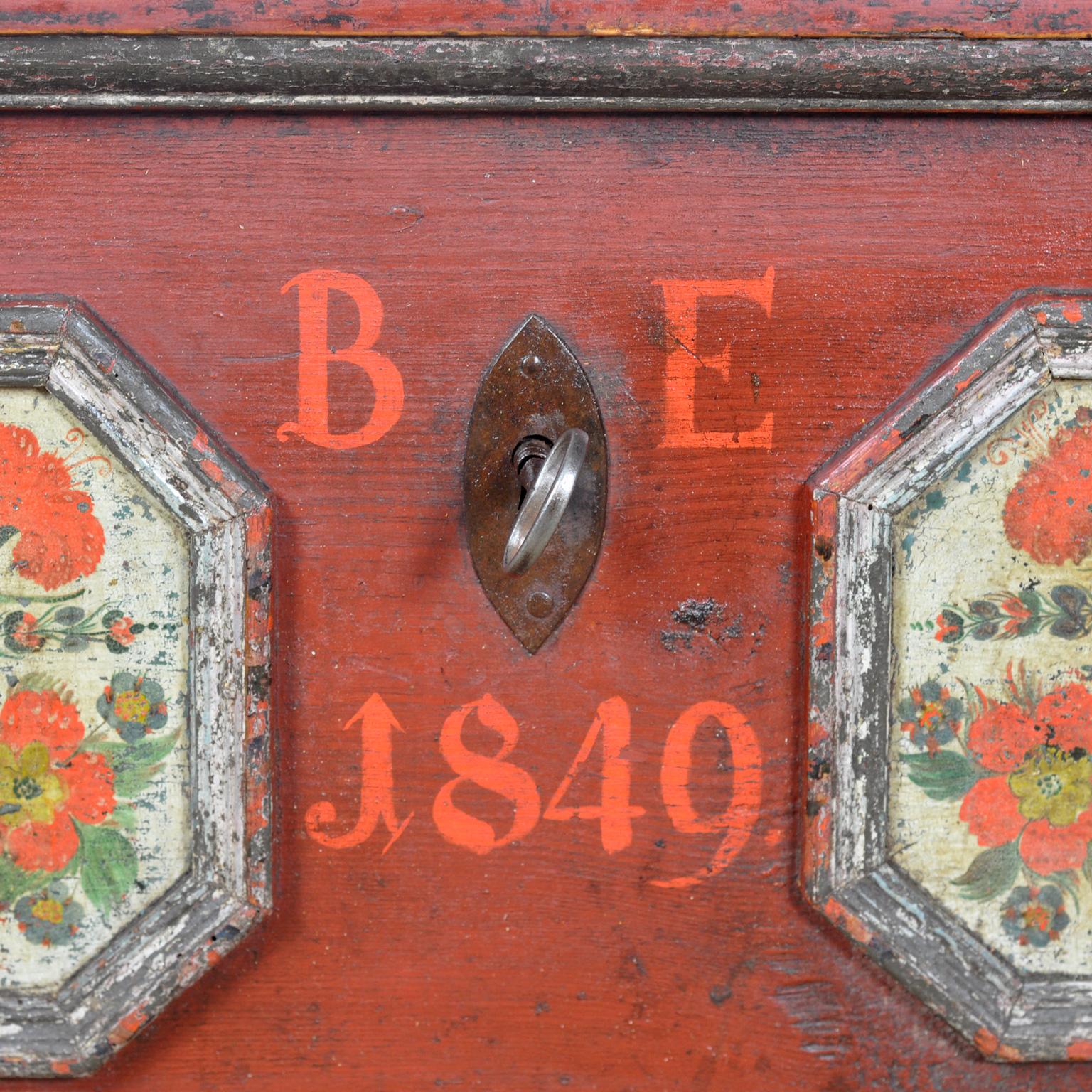 Cassapanca nuziale in stile folkloristico del 1849 in vendita 4