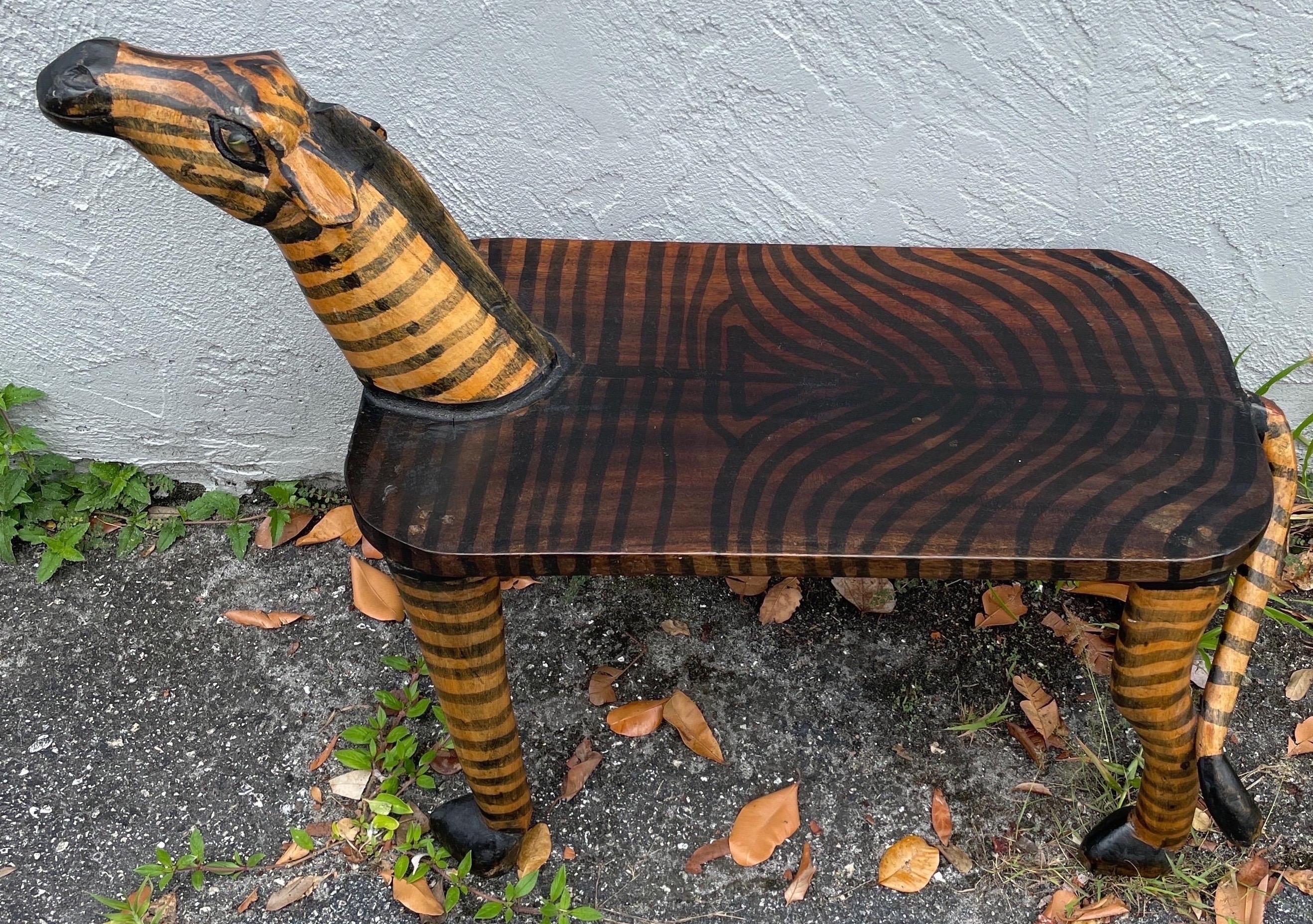 indonesian cat table
