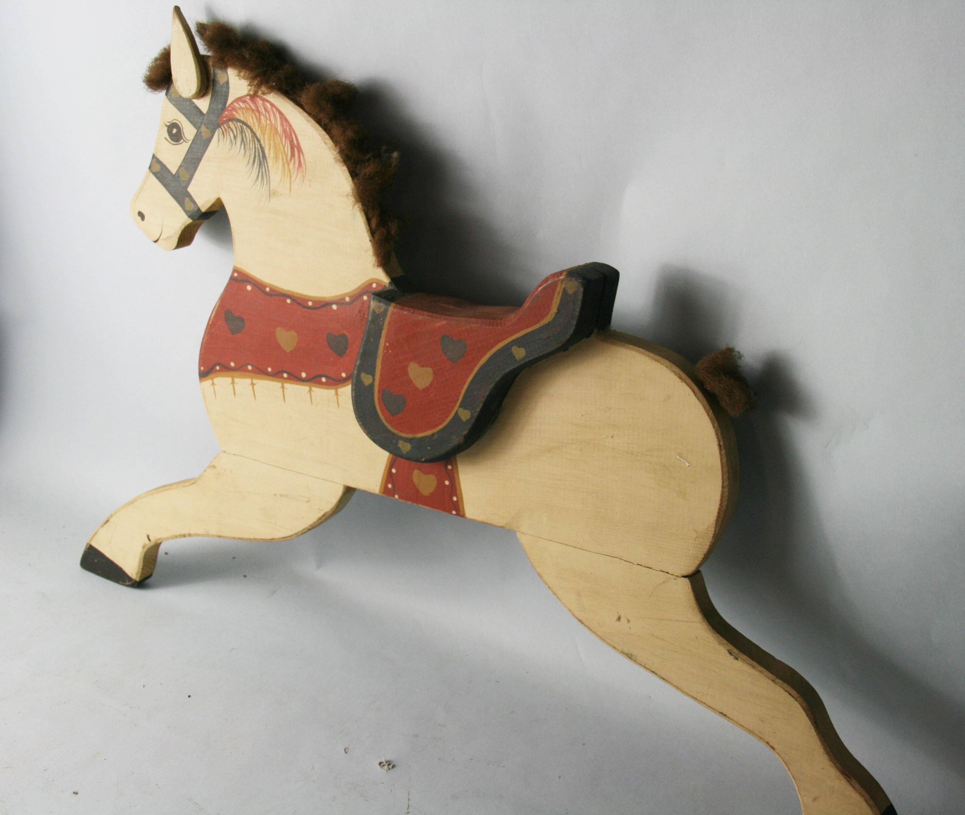 FolkArt Hand Made Pferd Wandskulptur im Angebot 1