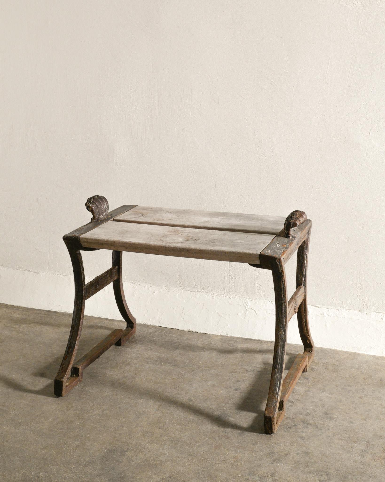 Early 20th Century Folke Bensow Bench in Iron & Wood Produced for Näfveqvarns Bruk in Sweden 1920s