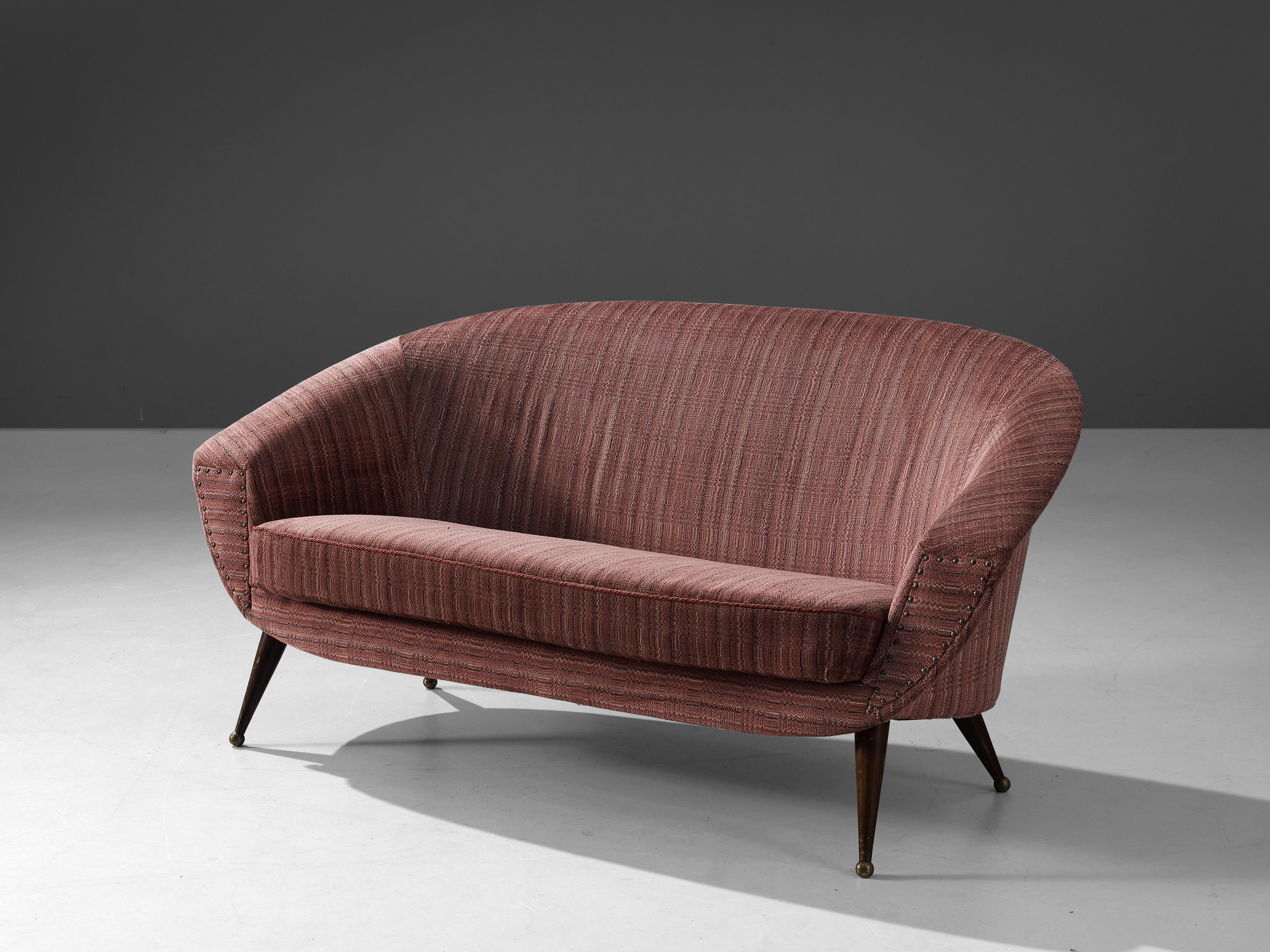 Folke Jansson 'Tellus' Sofa in Dusty Rose Upholstery In Good Condition For Sale In Waalwijk, NL