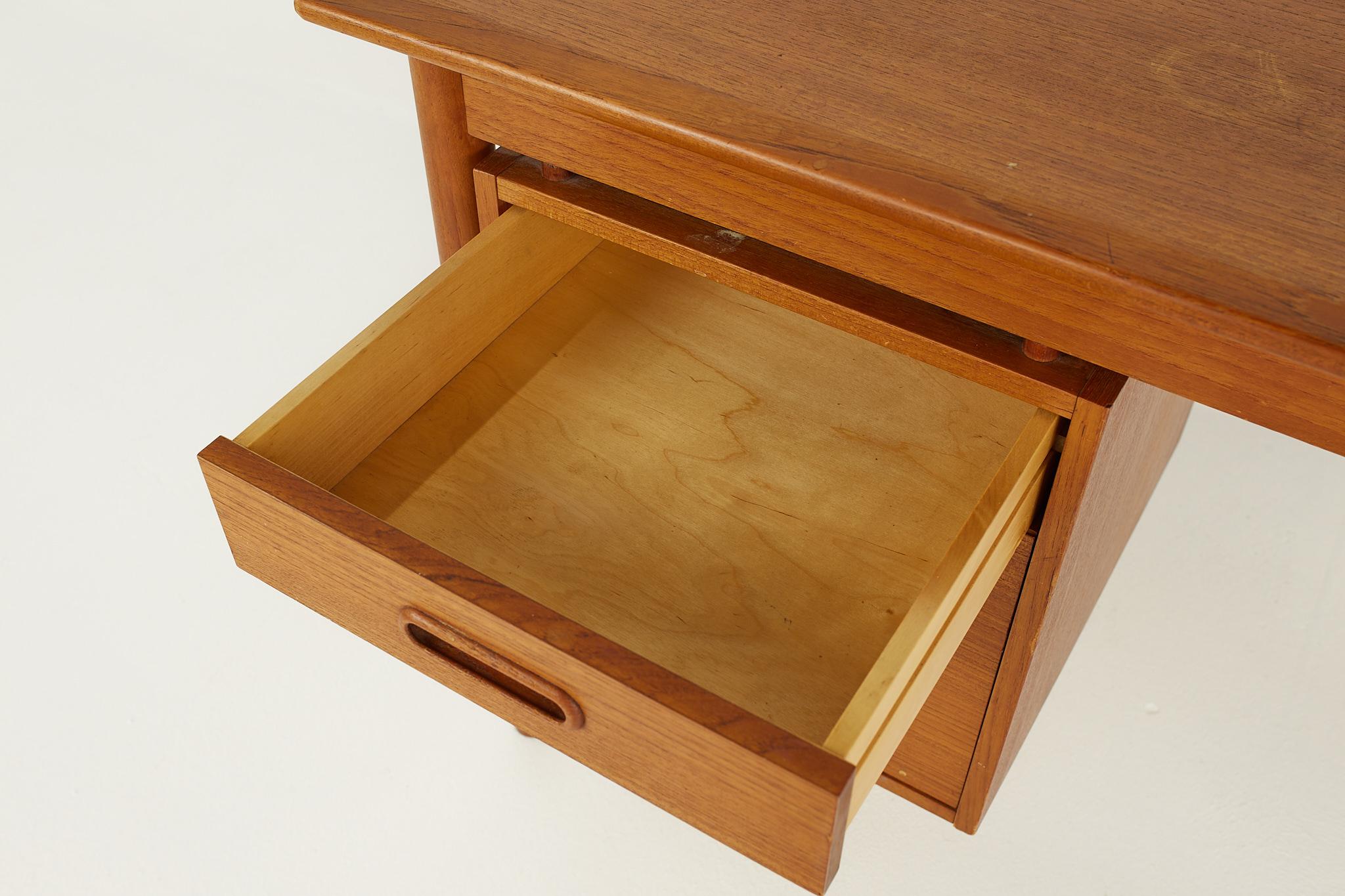 Folke Ohlsson for Dux Mid Century Teak Desk 6