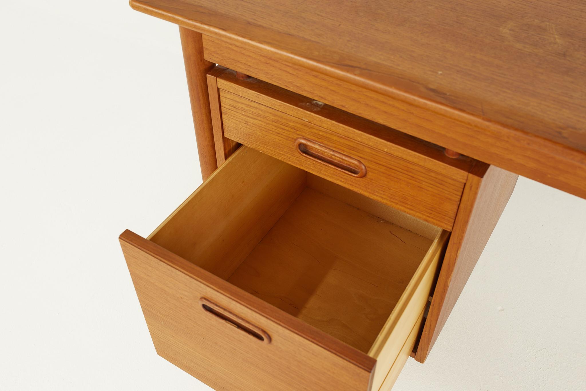 Folke Ohlsson for Dux Mid Century Teak Desk 7