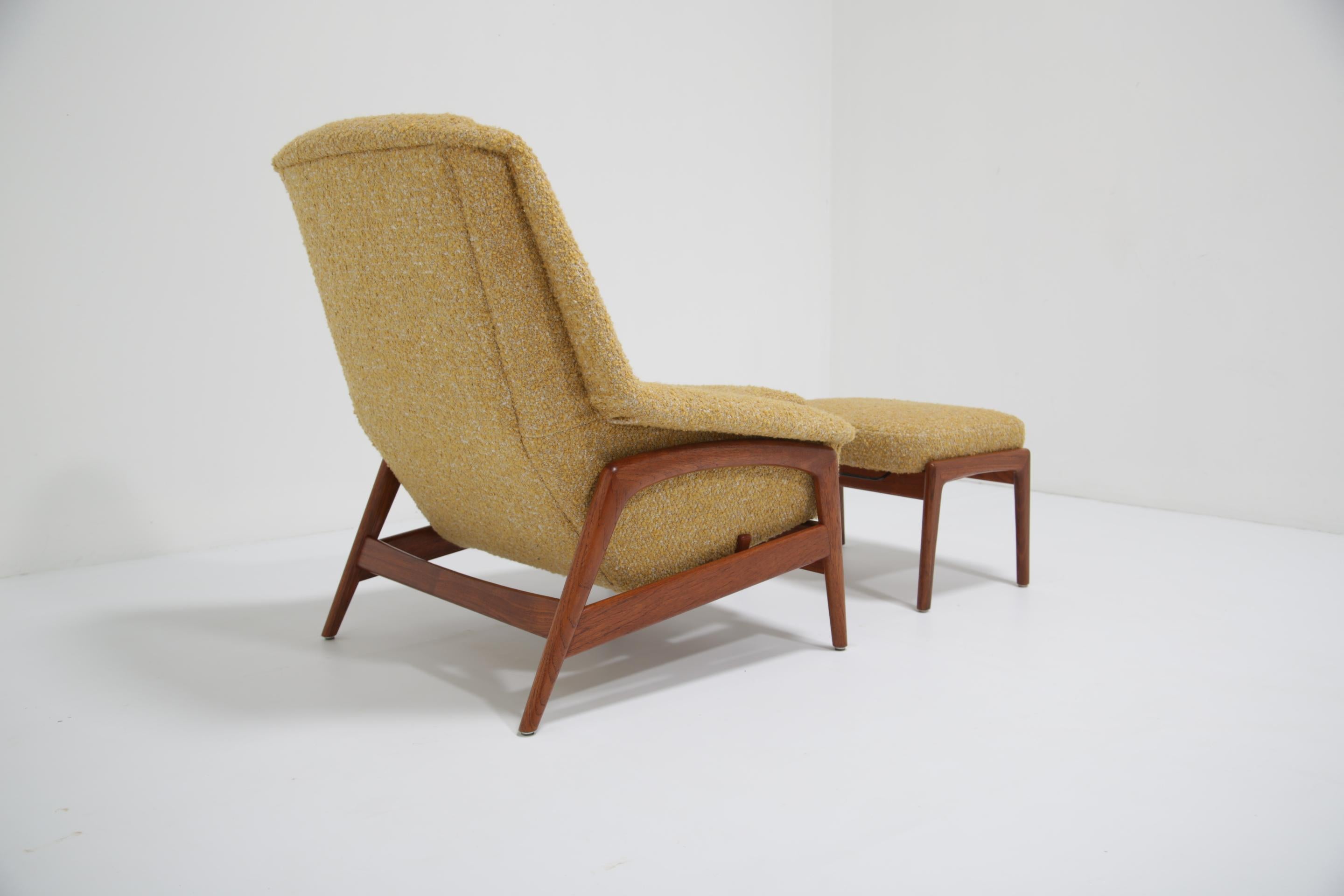 Danese Sedia da salotto e ottomana in teak di Folke Ohlsson del 1960 di Dux con Boucle giallo moderno in vendita