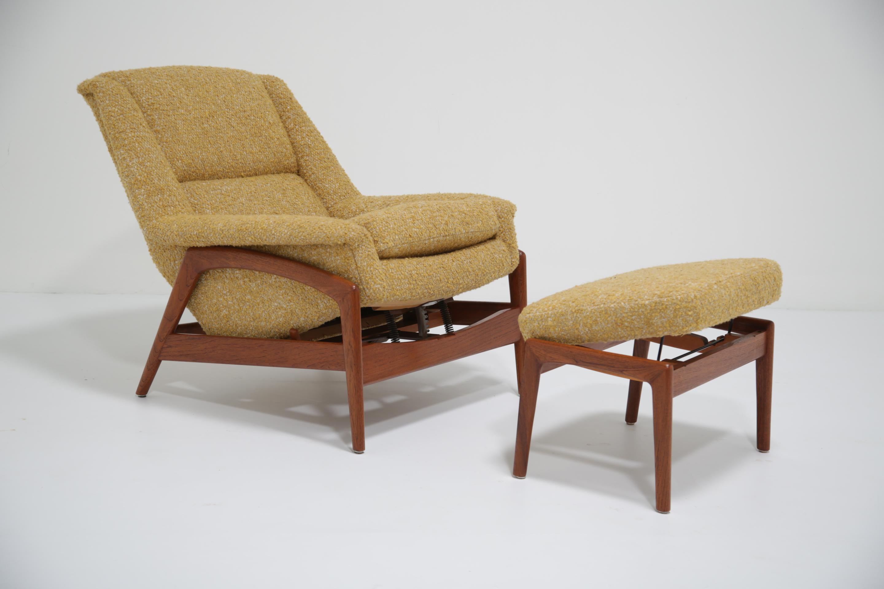 Lucidato Sedia da salotto e ottomana in teak di Folke Ohlsson del 1960 di Dux con Boucle giallo moderno in vendita