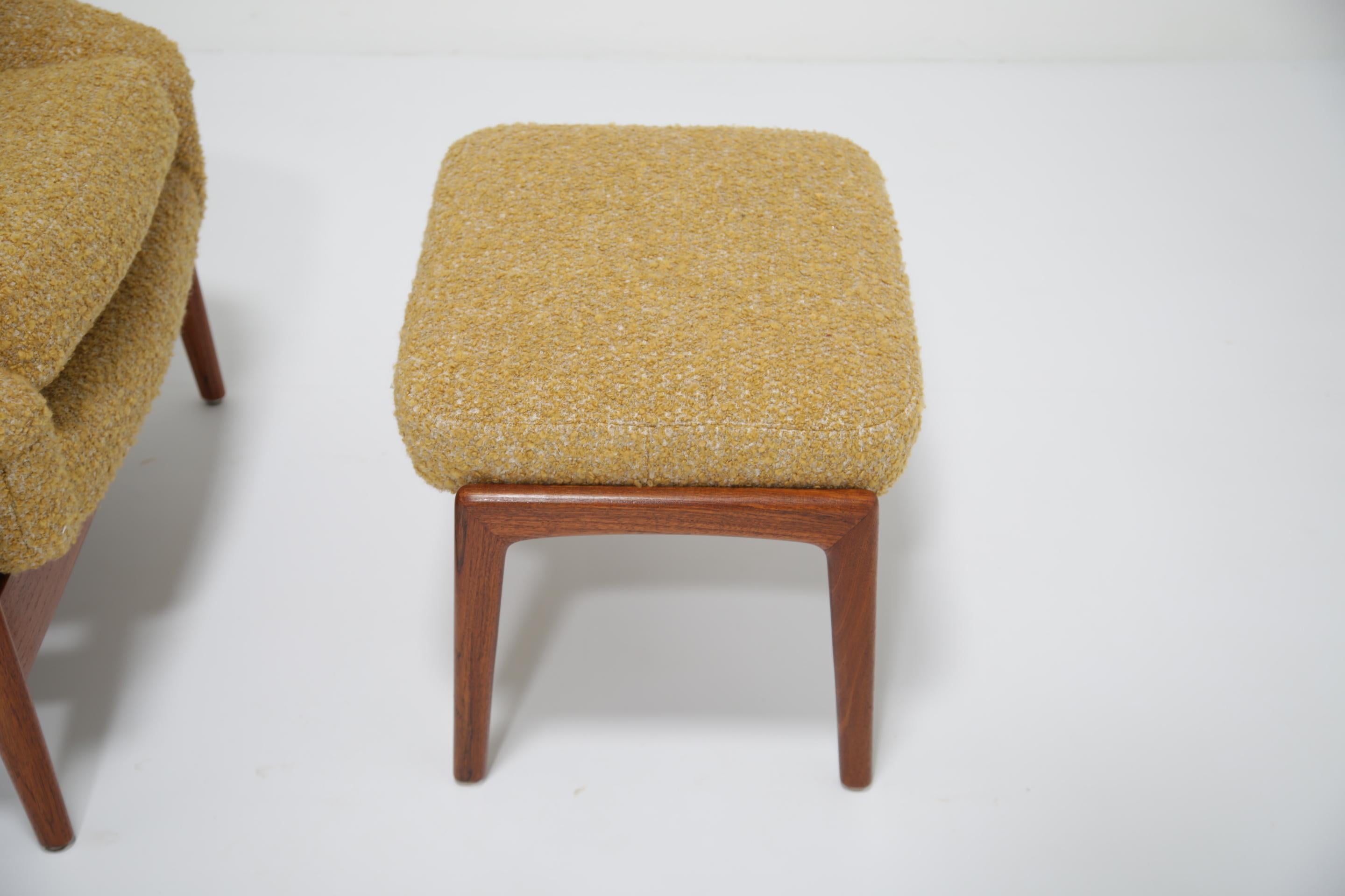 Sedia da salotto e ottomana in teak di Folke Ohlsson del 1960 di Dux con Boucle giallo moderno In condizioni discrete in vendita a Dublin 8, IE