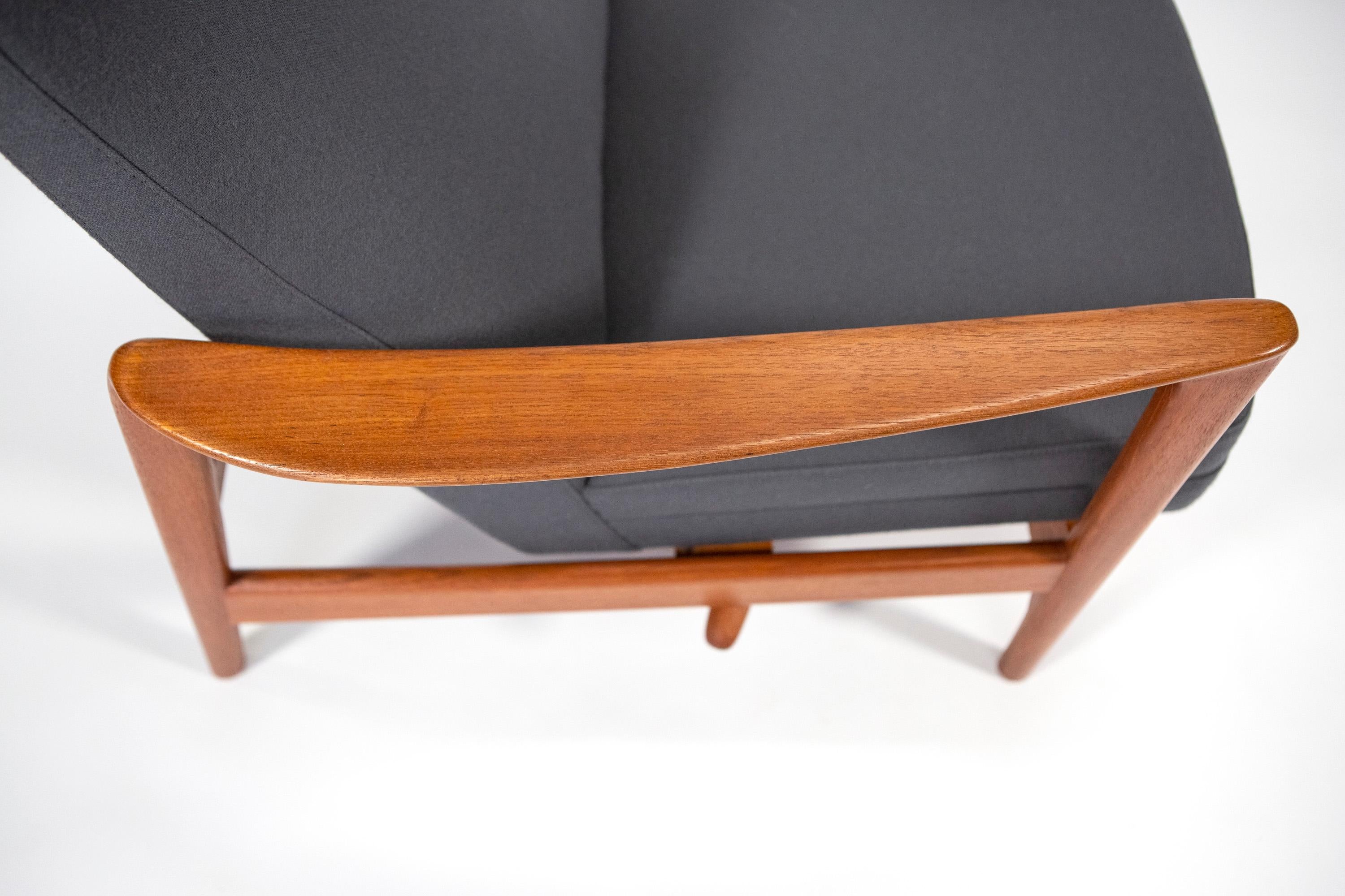 Folke Ohlsson teak 'Duxiesta' Adjustable Arm Chair by DUX - Sweden 1960's For Sale 4