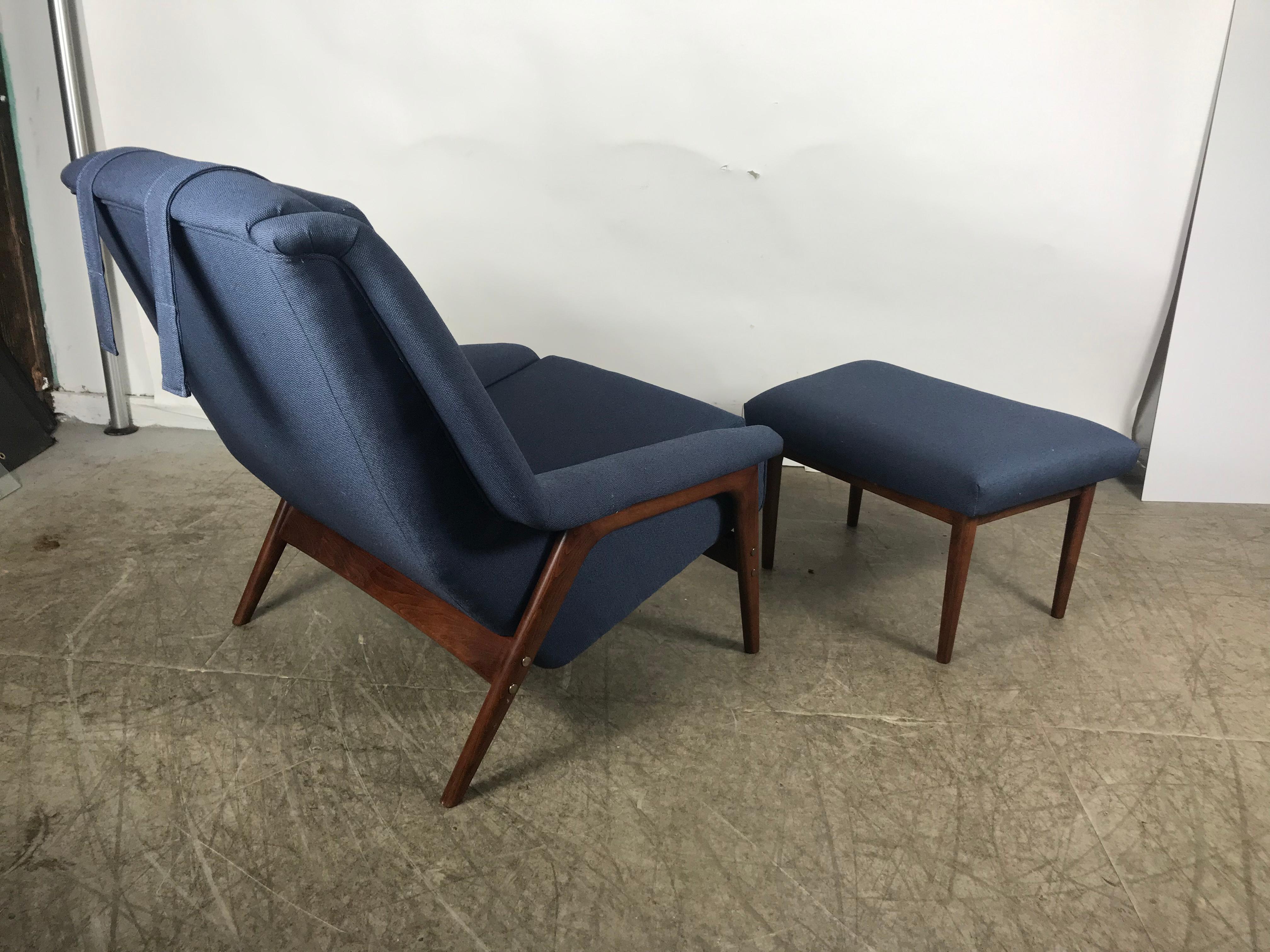 Swedish Folke Ohlsson, DUX, Lounge Chair and Ottoman, Sweden 1960