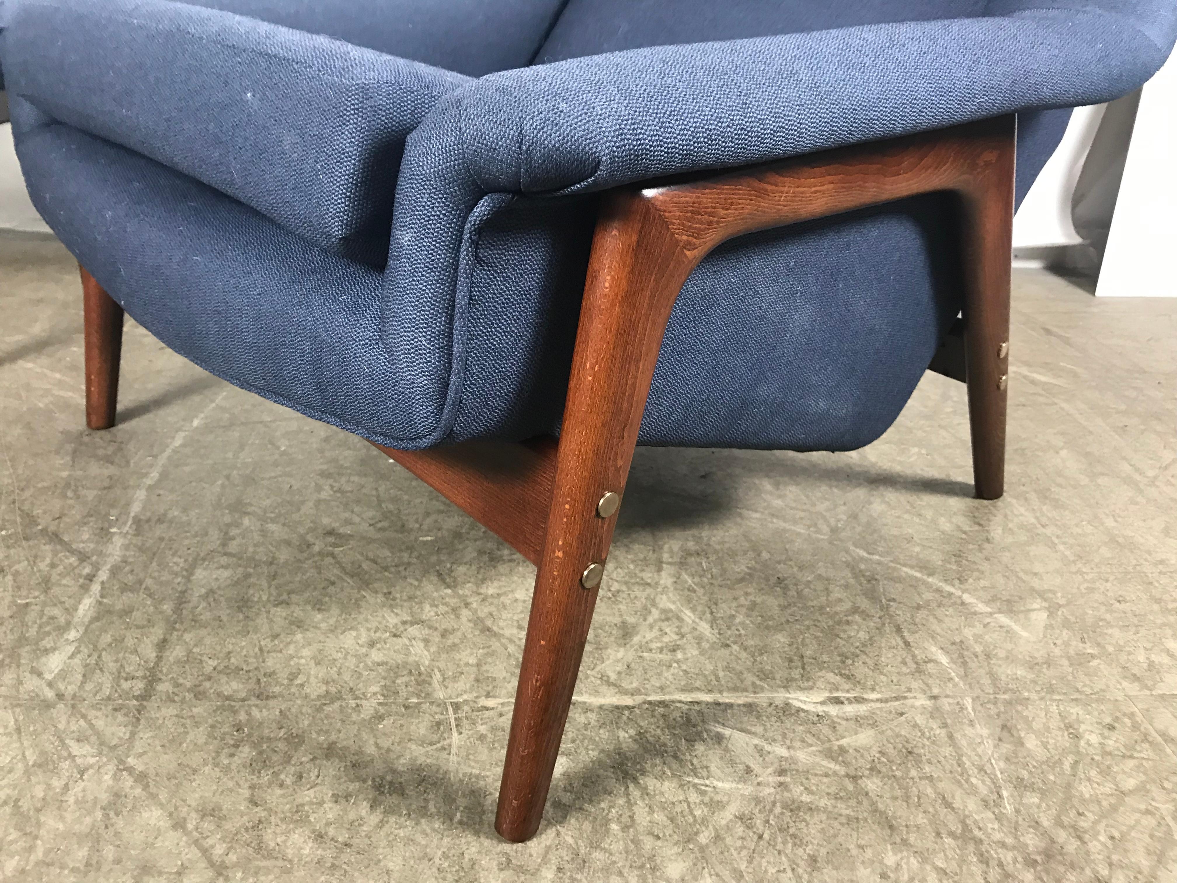 Folke Ohlsson, DUX, Lounge Chair and Ottoman, Sweden 1960 In Excellent Condition In Buffalo, NY
