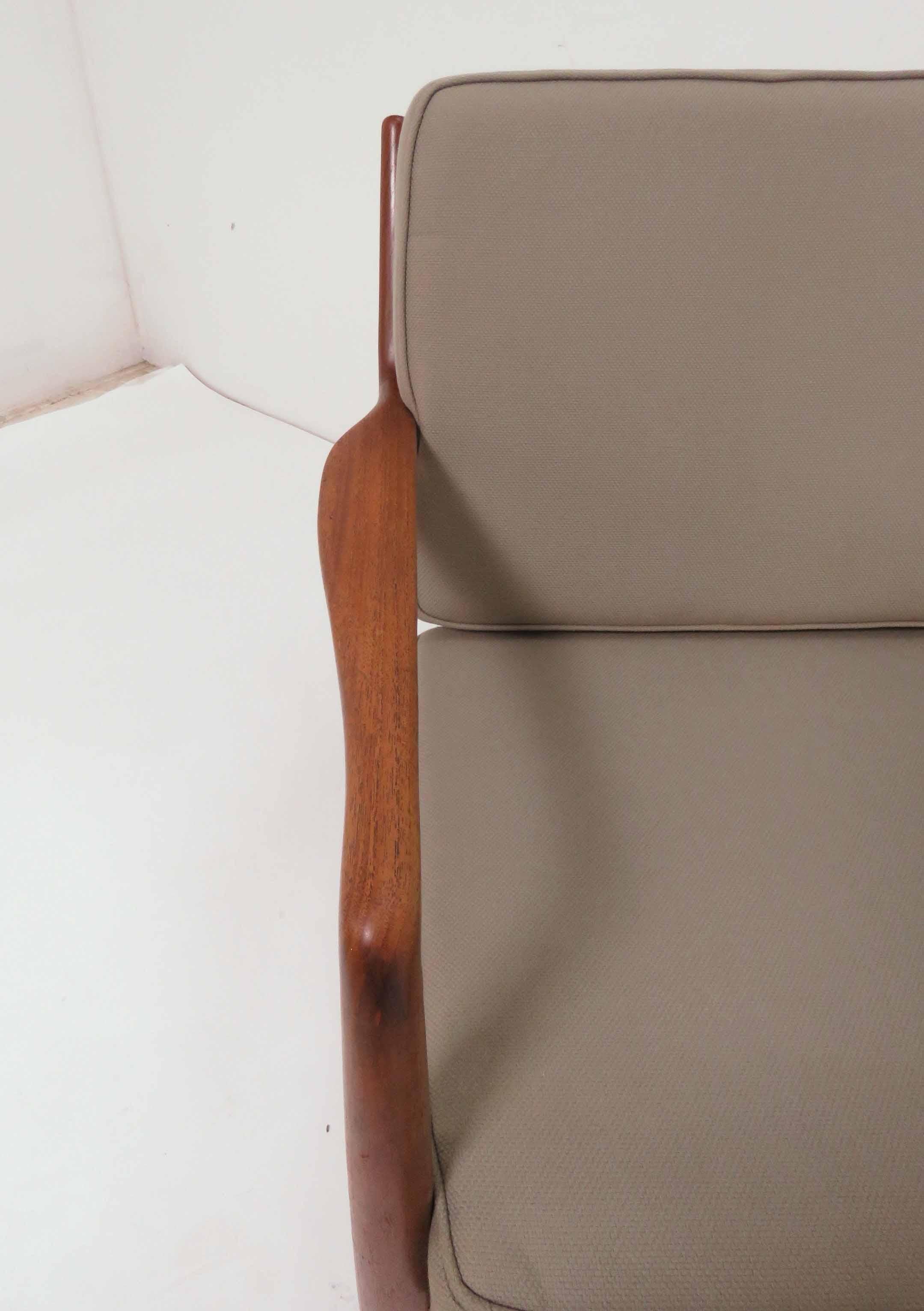 Folke Ohlsson for DUX Danish Teak Lounge Chair, circa 1960s 2