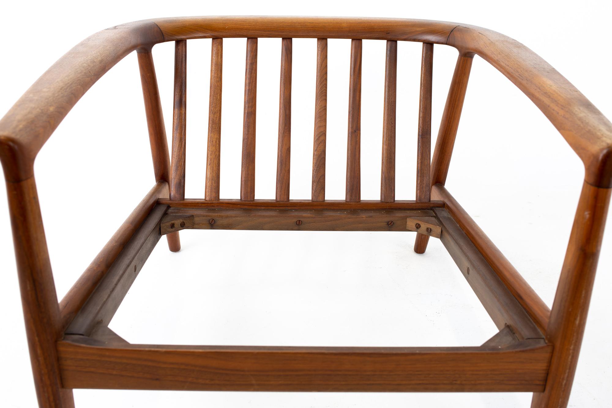 Folke Ohlsson for DUX Mid Century Danish Teak Barrel Lounge Chair 1