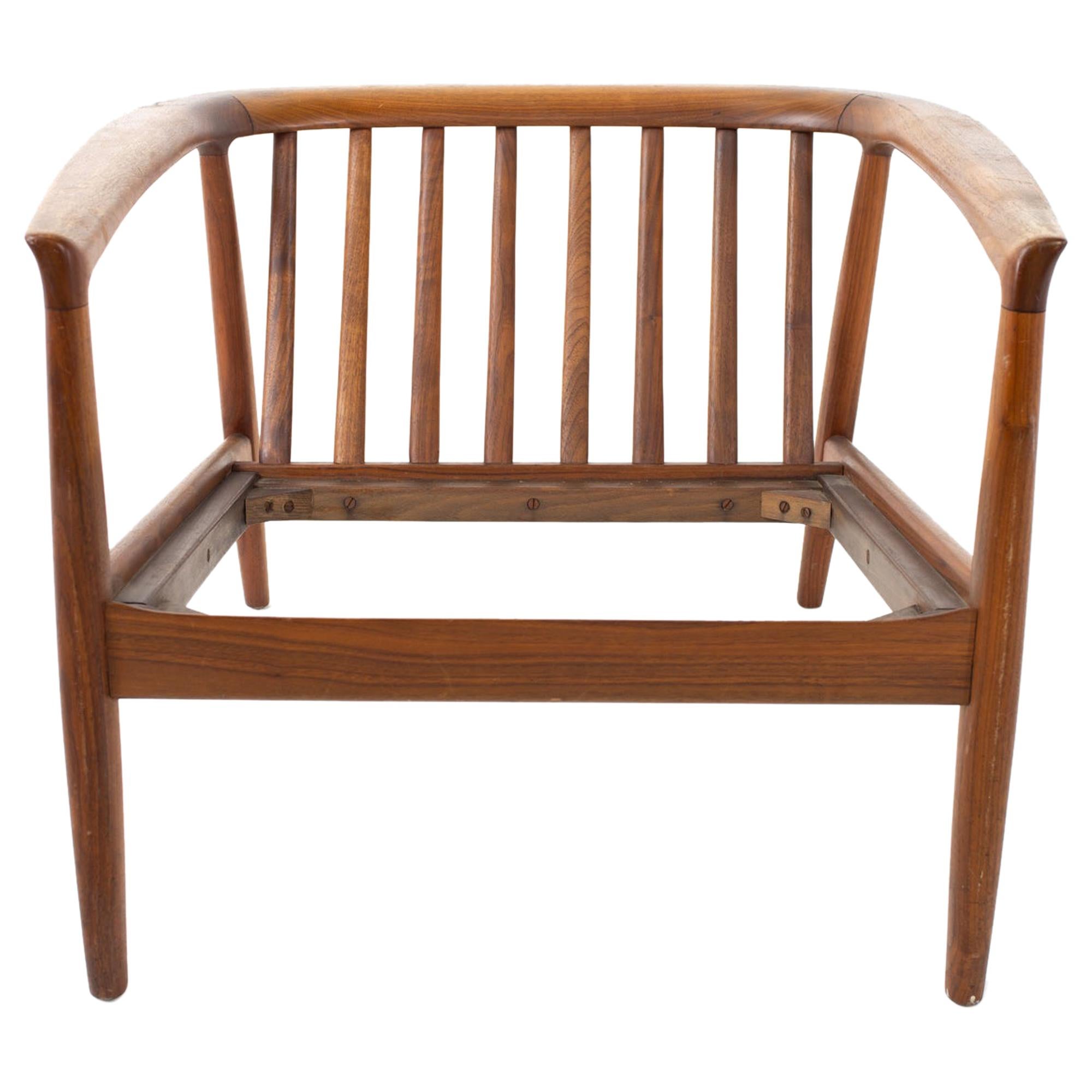 Folke Ohlsson for DUX Mid Century Danish Teak Barrel Lounge Chair