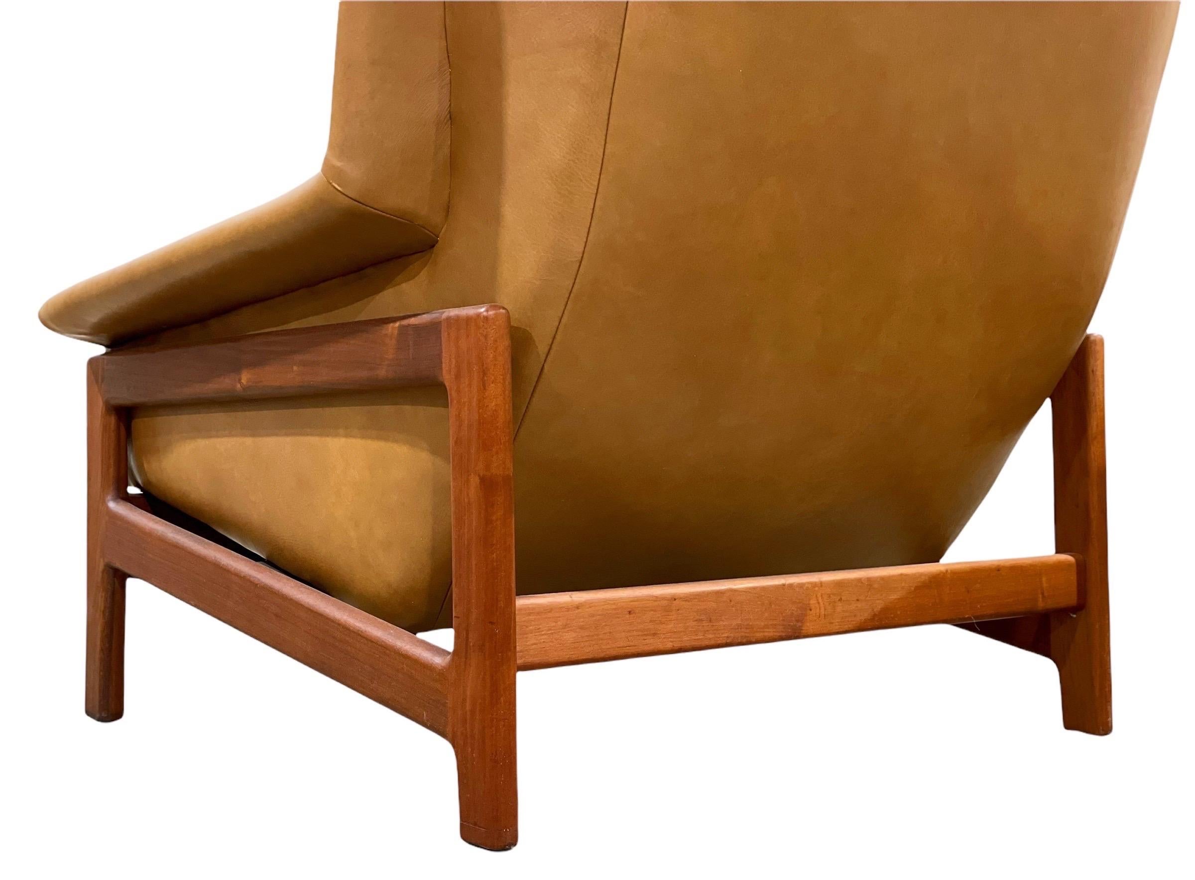 Folke Ohlsson for DUX Reclining Lounge Chair + Ottoman in Leather + Walnut  7