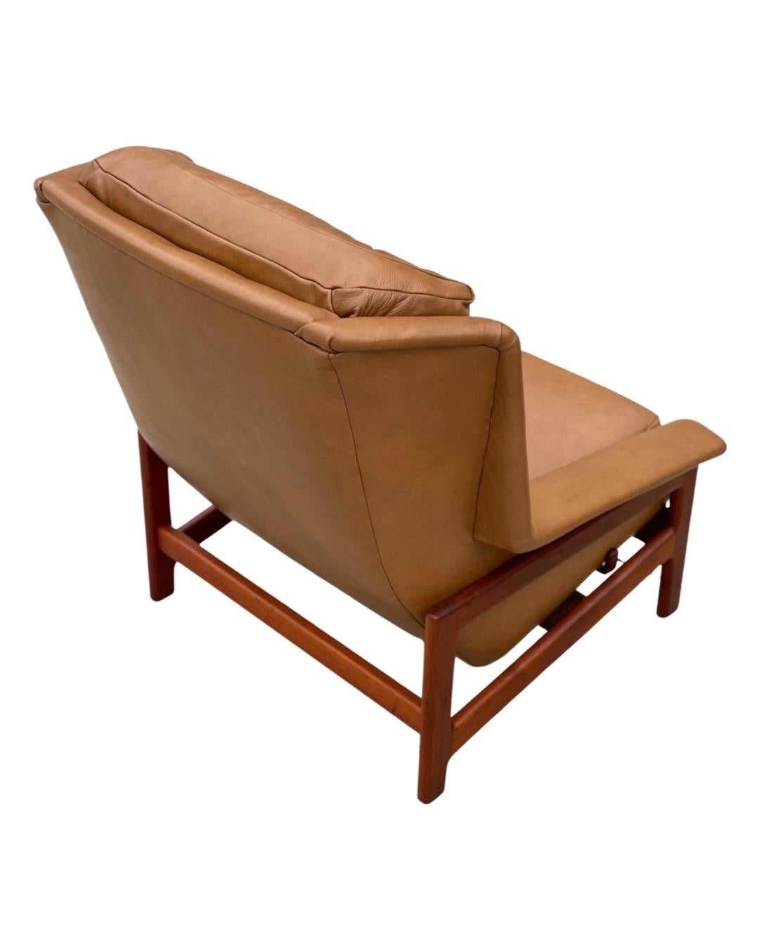 Folke Ohlsson for DUX Reclining + Rocking Lounge Chair in Leather + Walnut 1