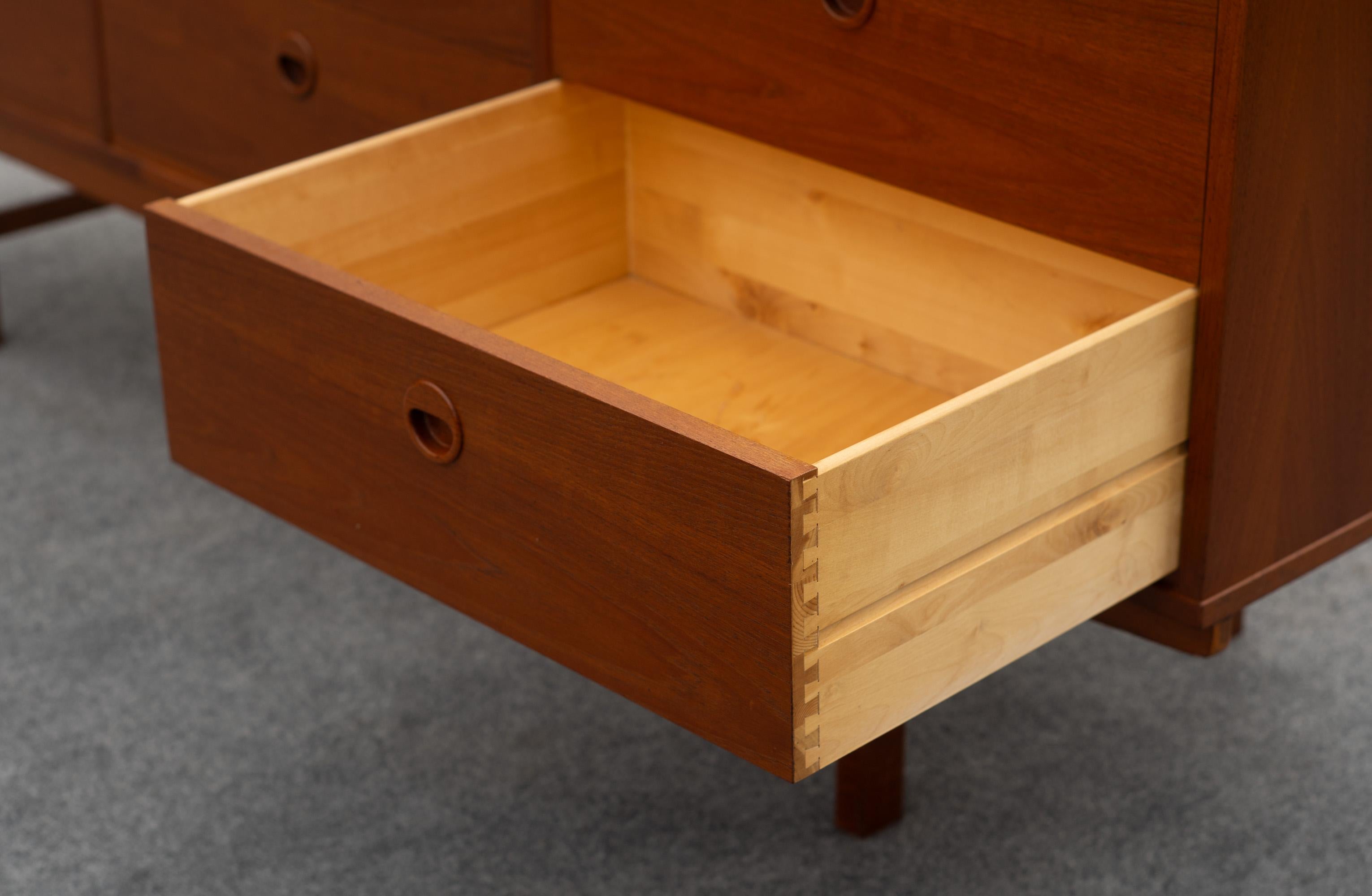 Folke Ohlsson for DUX Swedish Teak 9-Drawer Mid Century Modern Dresser Sideboard For Sale 7