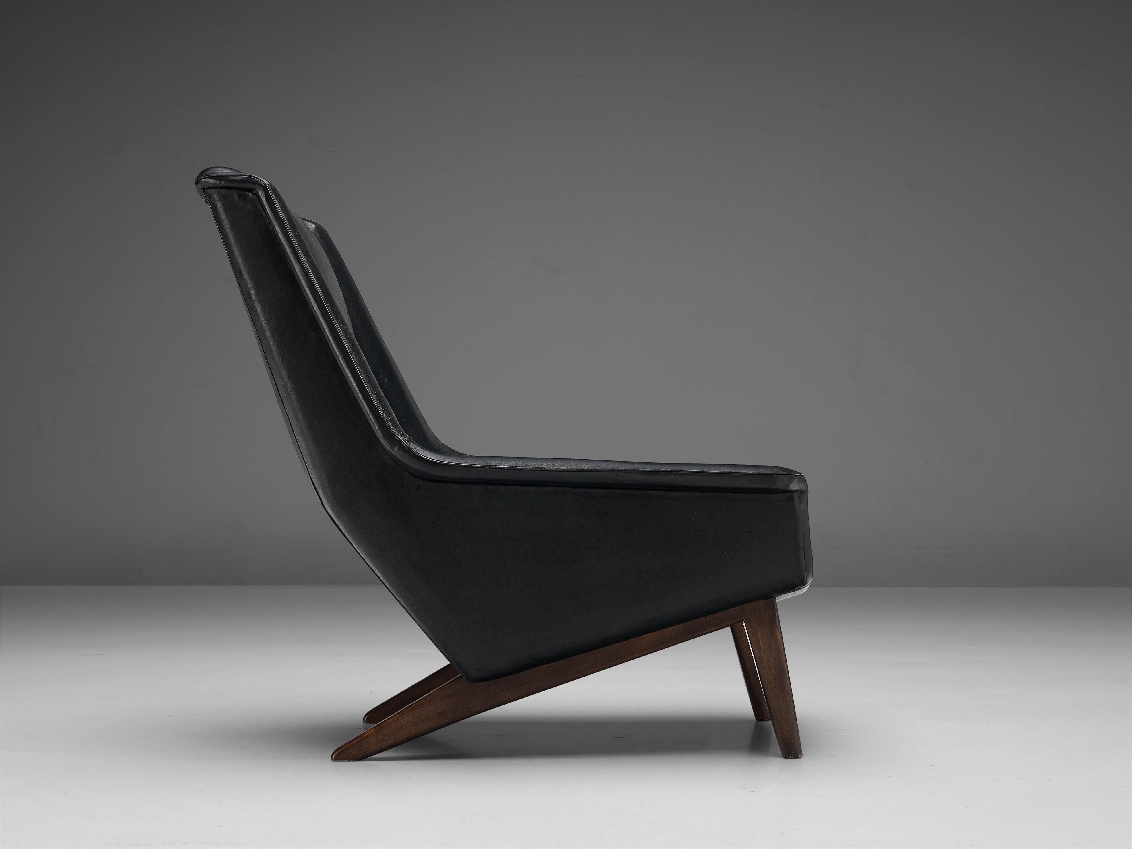 Scandinavian Modern Folke Ohlsson for Fritz Hansen Lounge Chair in Black Leather For Sale