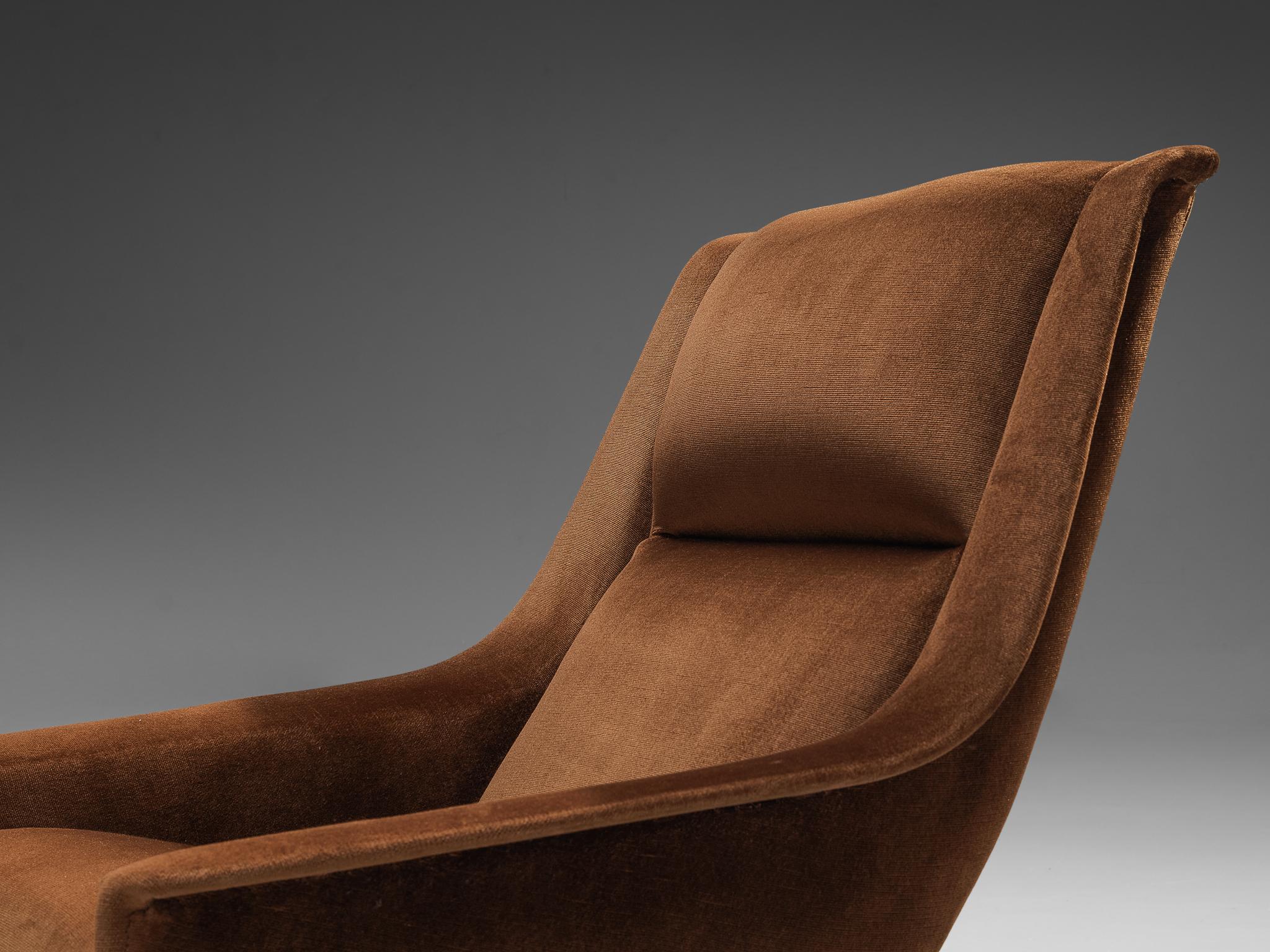 Mid-Century Modern Folke Ohlsson for Fritz Hansen Lounge Chair in Brown Upholstery 