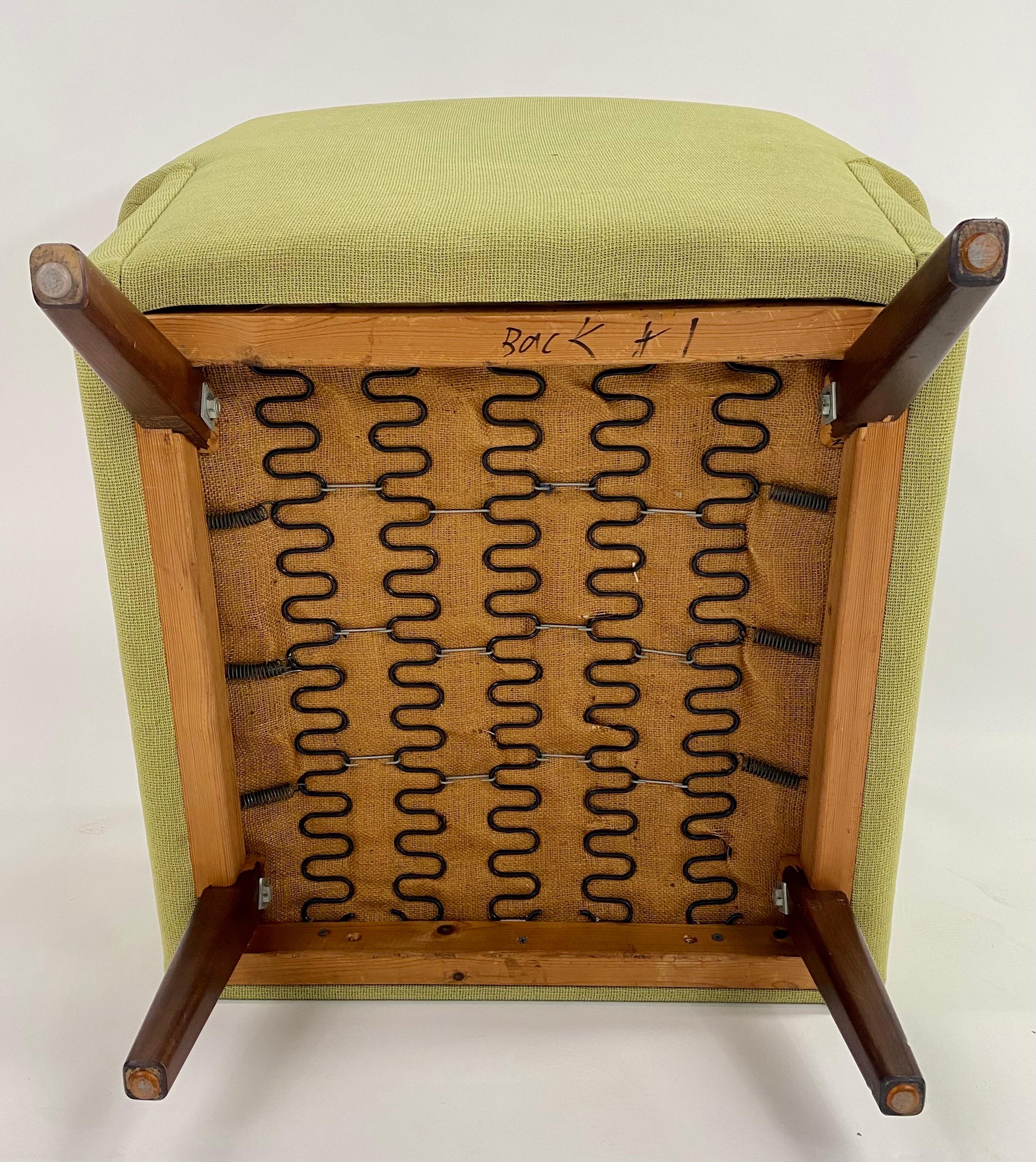 Folke Ohlsson pour Fritz Hansen MCM fauteuil de salon en tissu vert, une paire en vente 7
