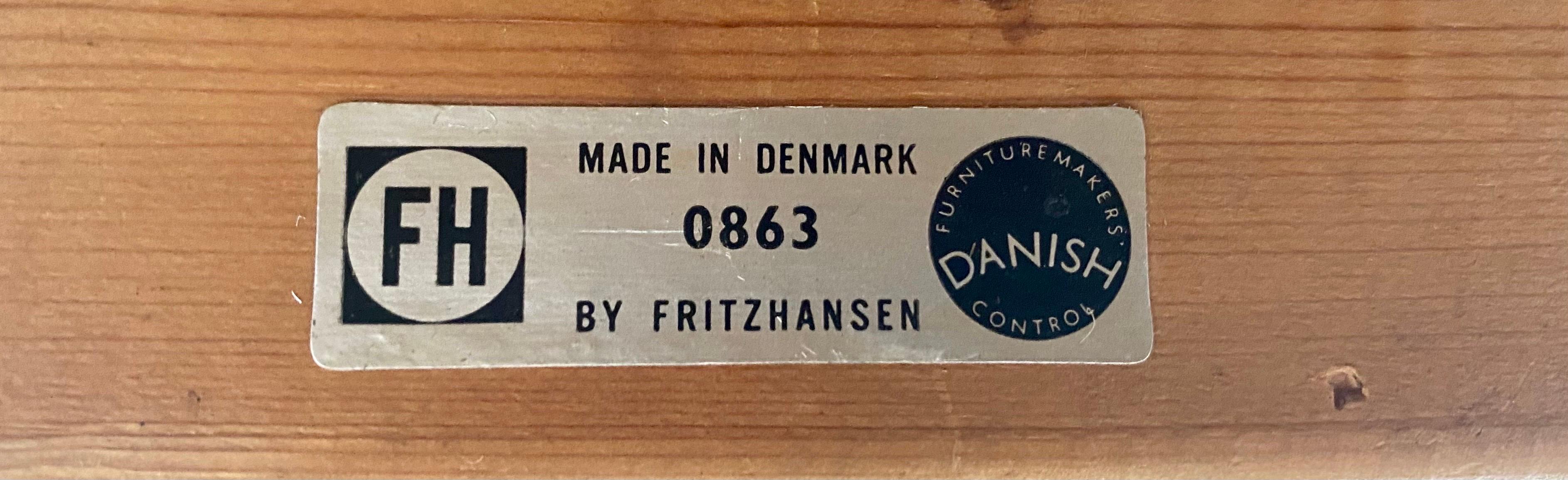 Folke Ohlsson pour Fritz Hansen MCM fauteuil de salon en tissu vert, une paire en vente 8