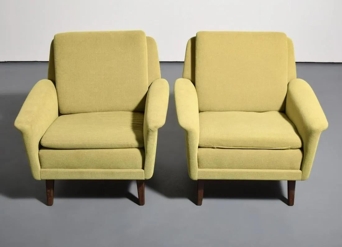 Folke Ohlsson for Fritz Hansen MCM Lounge Chair in Green Upholstery, a Pair For Sale 14