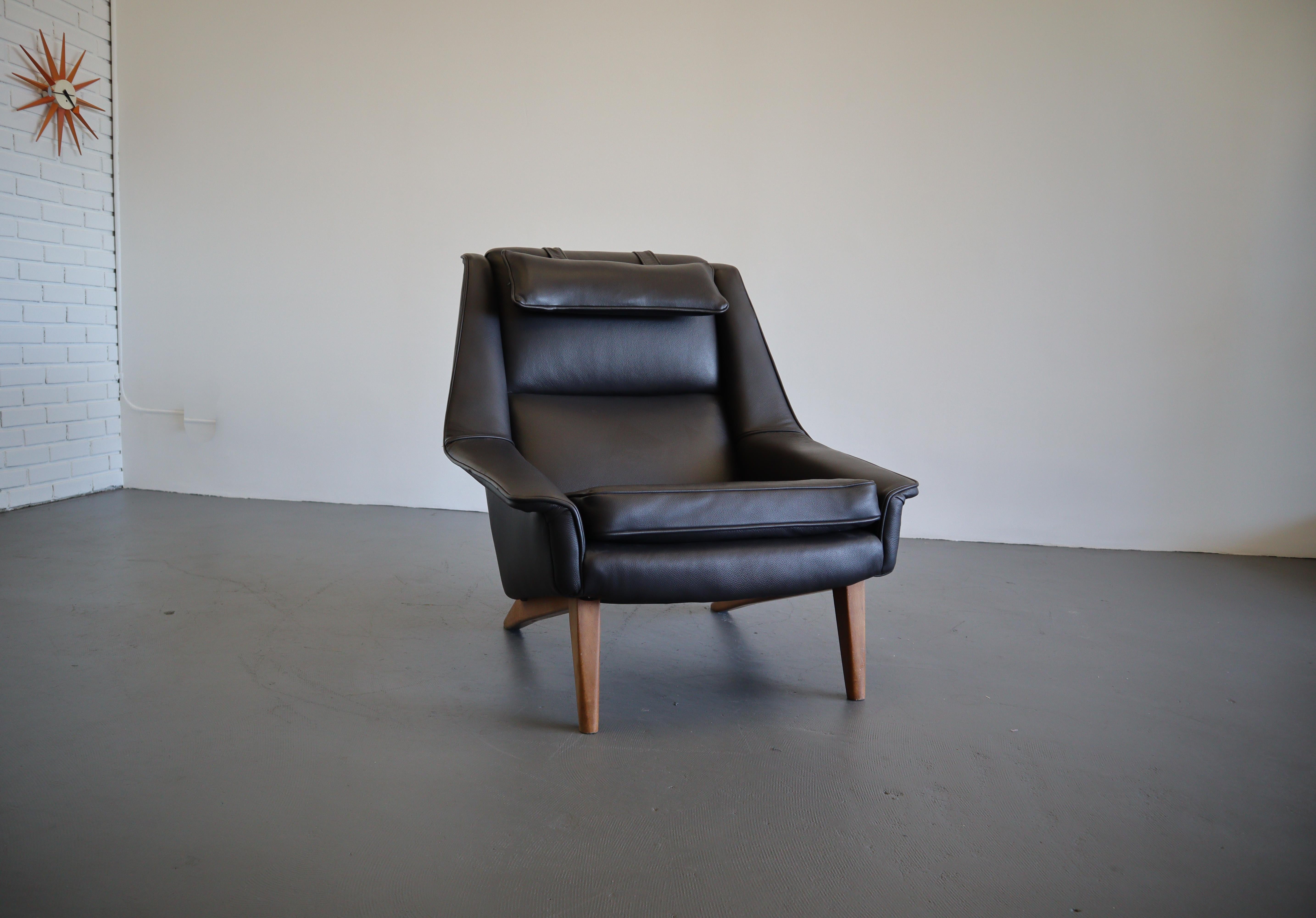 20th Century Folke Ohlsson for Fritz Hansen Model 4410 Lounge Chair