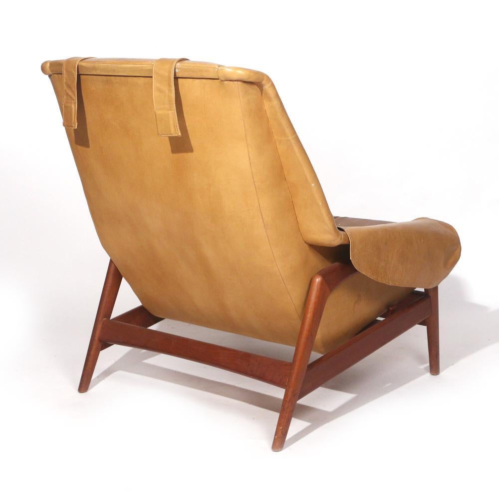 Folke Ohlsson Lounge Chair and Ottoman in Leather In Good Condition In New York, NY