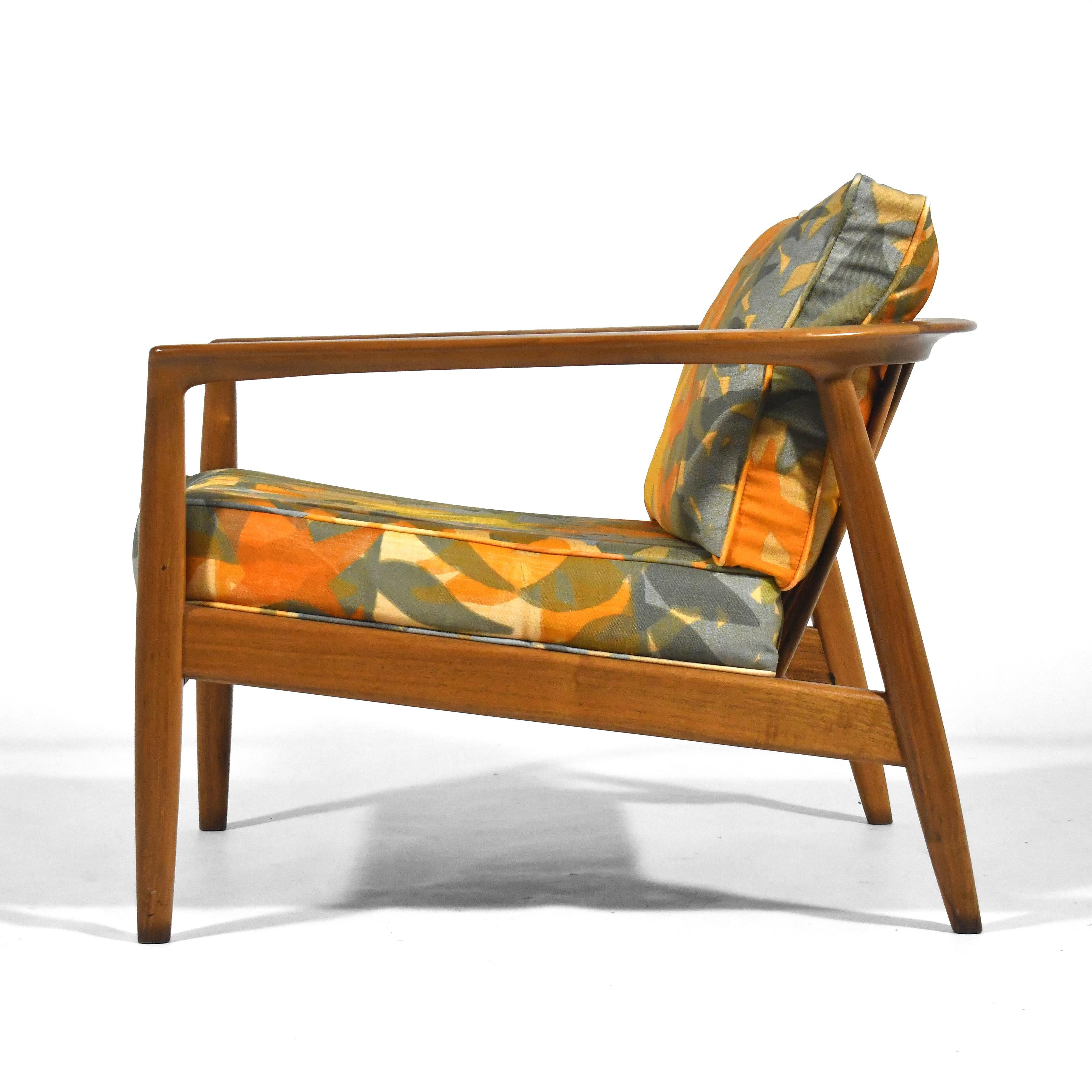 Tissu d'ameublement Folke Ohlsson paire de chaises longues par DUX en vente