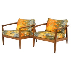 Folke Ohlsson Pair of Lounge Chairs by DUX