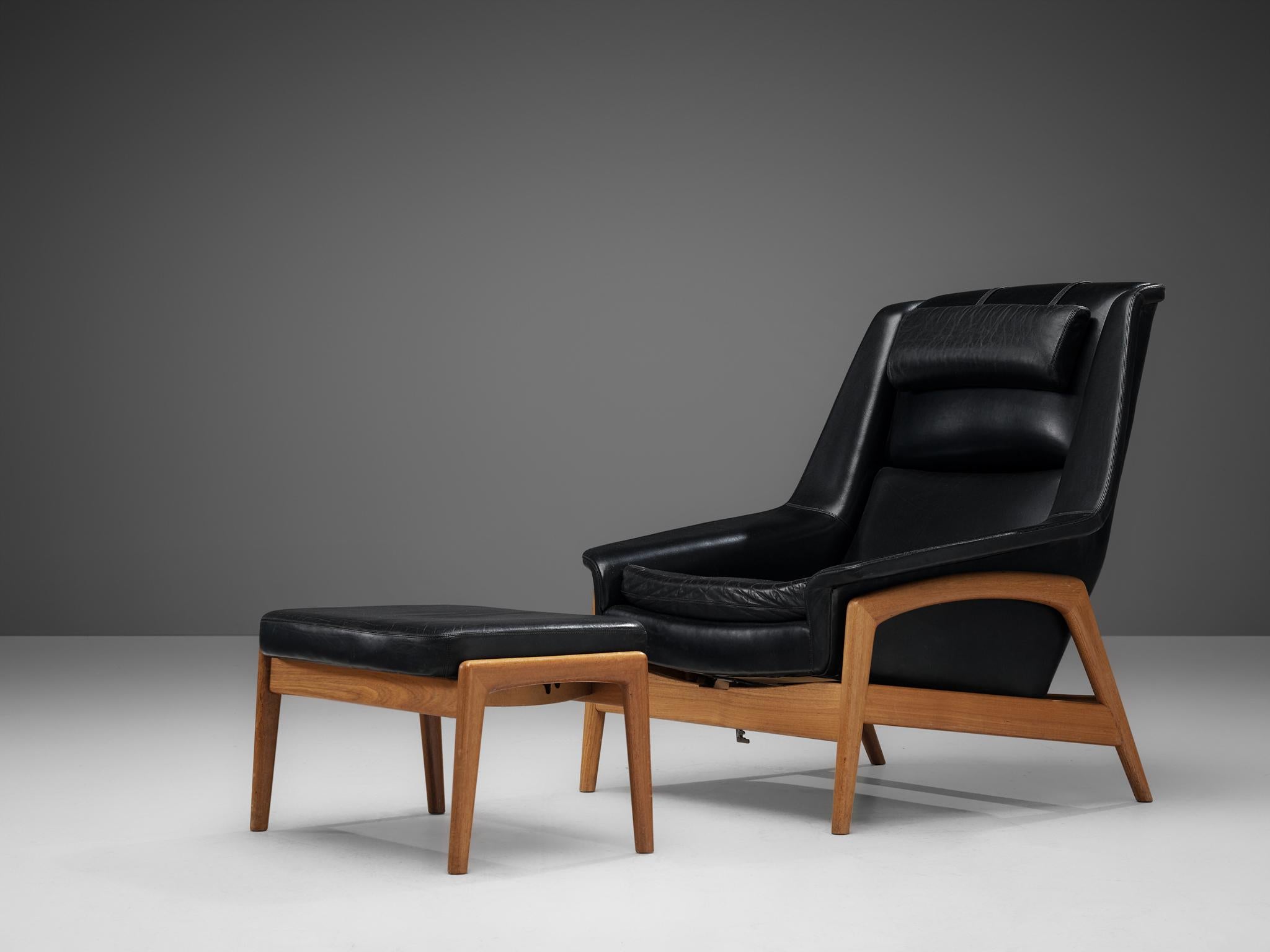 Folke Ohlsson Pair of 'Profil' Lounge Chairs in Black Leather 4