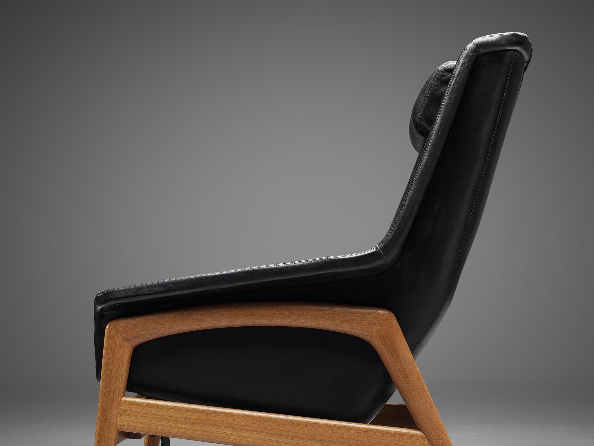 Folke Ohlsson Pair of 'Profil' Lounge Chairs in Black Leather In Good Condition In Waalwijk, NL
