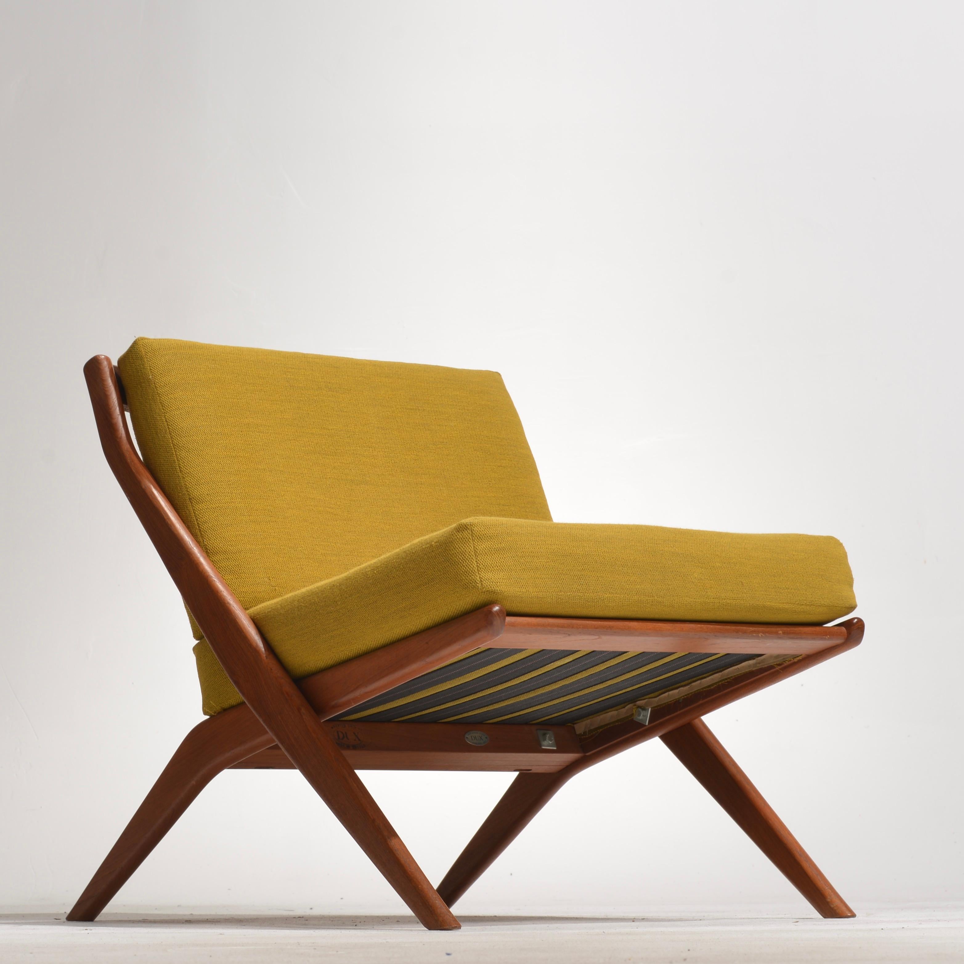 Scandinave moderne Folke Ohlsson chaise sculptée «cissor » pour Dux en vente