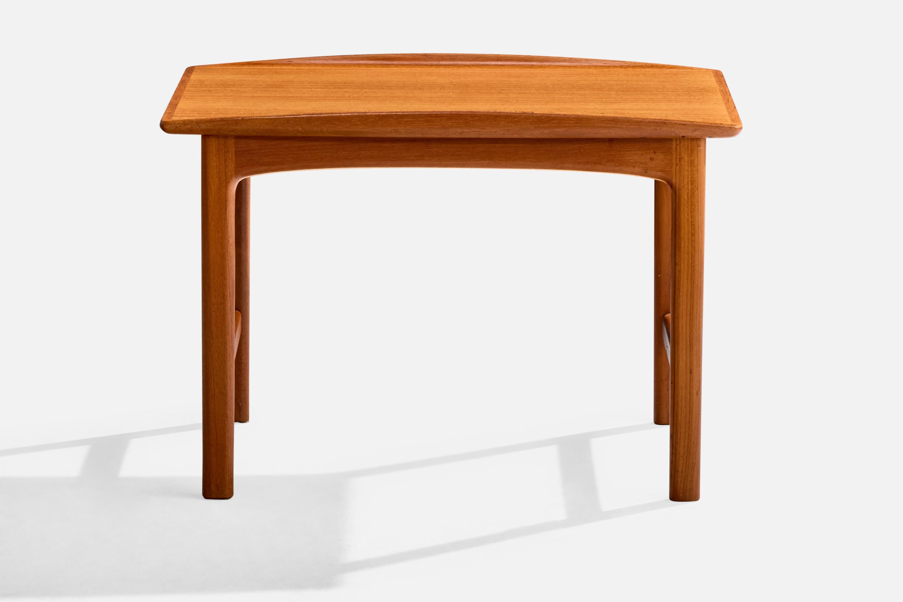 Folke Ohlsson, Side Tables, Teak, Sweden, 1950s For Sale 2