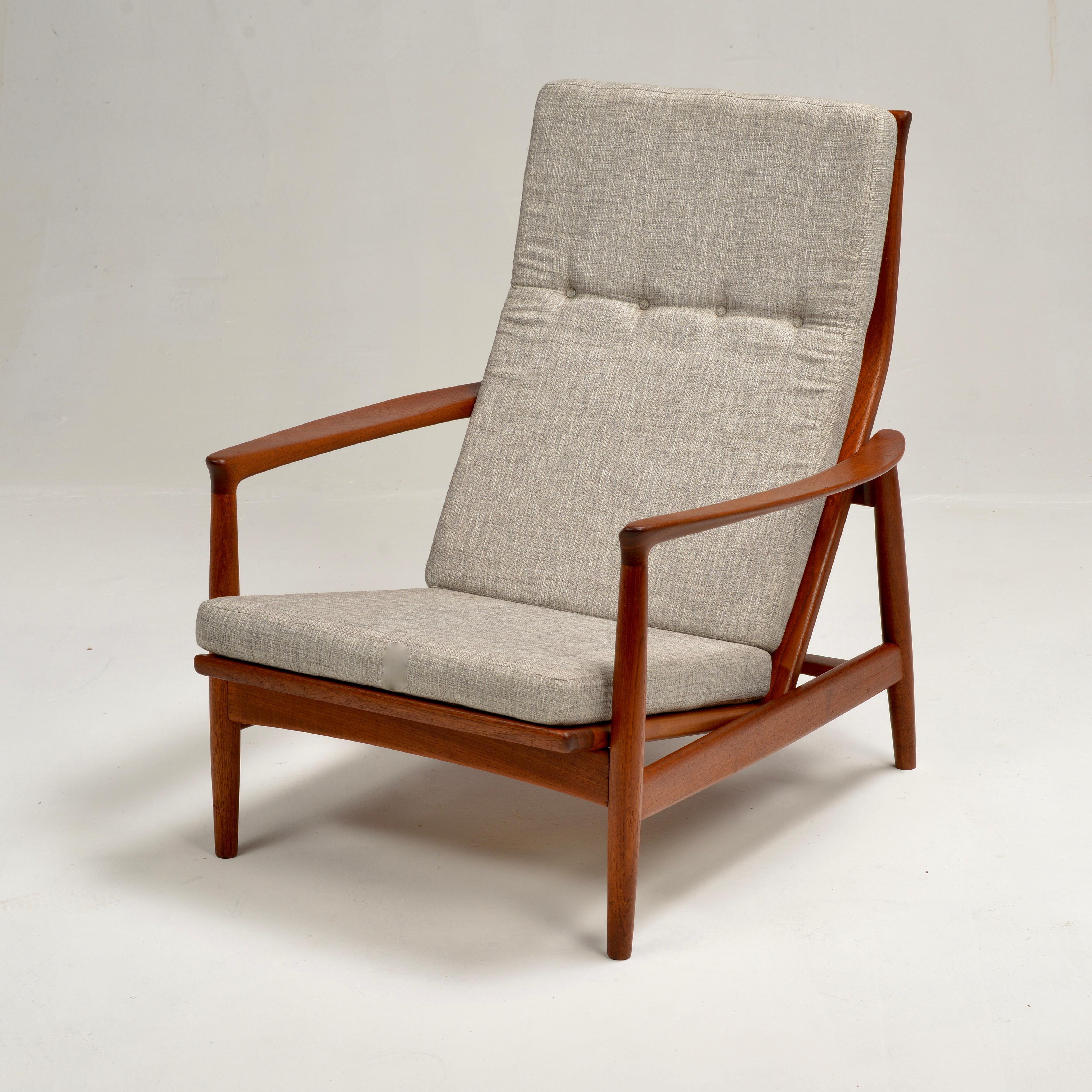 Mid-Century moderno Poltrona in teak 
