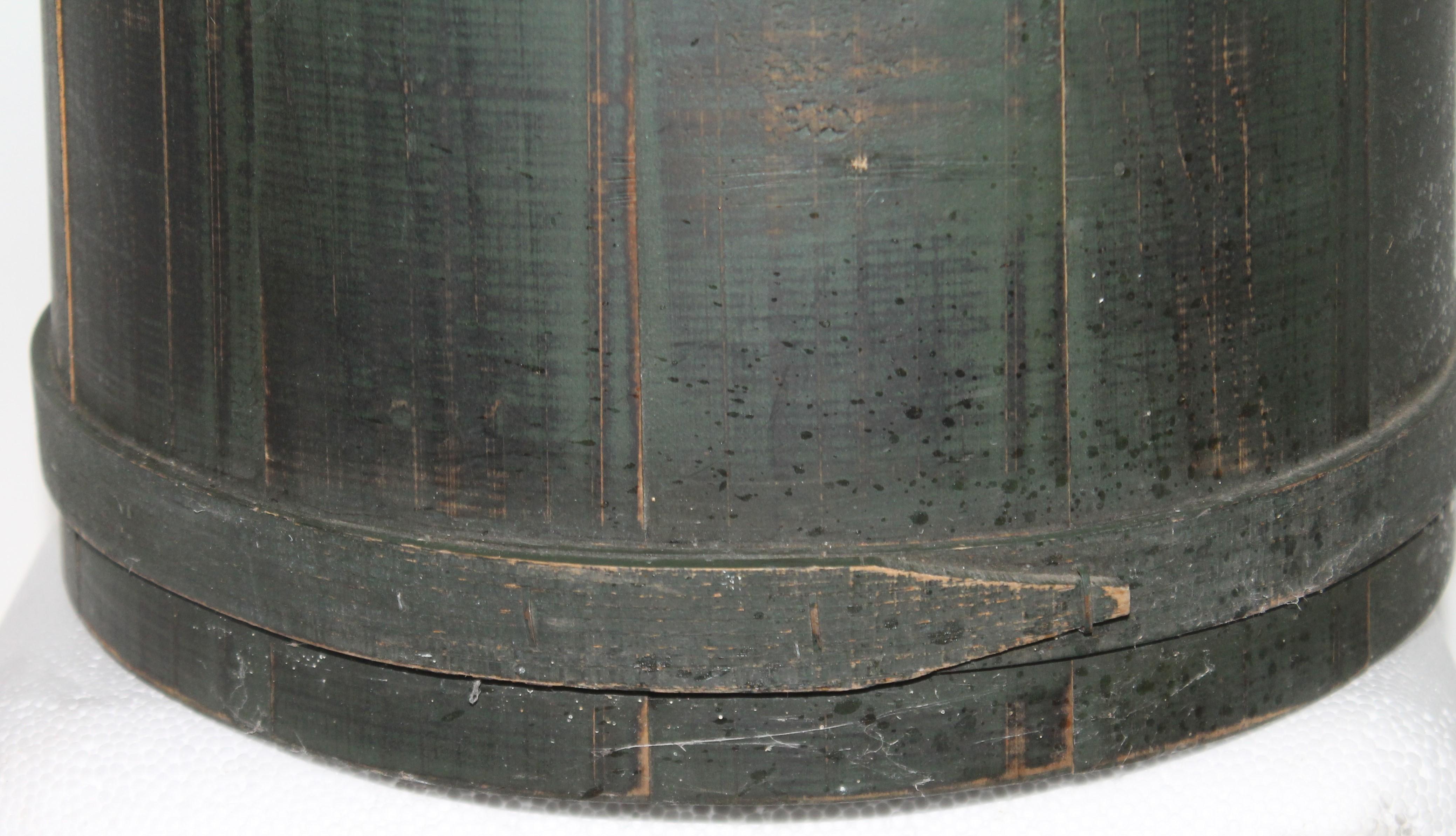 American Folky Green Bucket with Lid For Sale