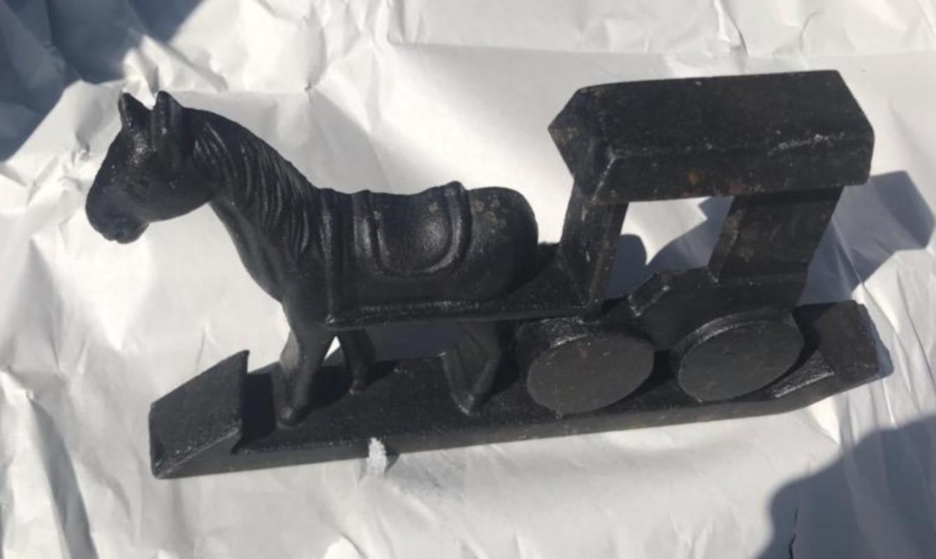 Adirondack Folky Iron Door Stop of Horse and Buggy For Sale