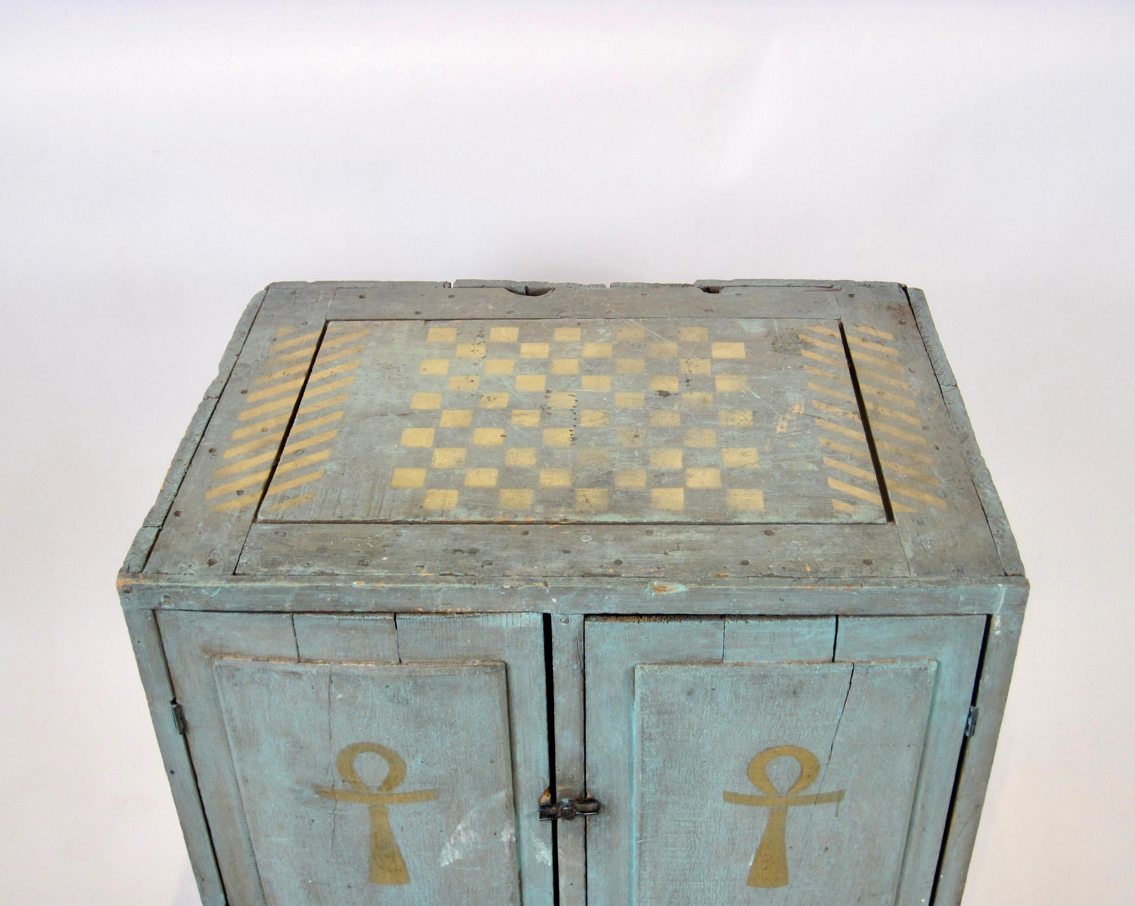 Cabinet in legno di recupero Folky Outsider Art della fine del XX secolo in vendita 3