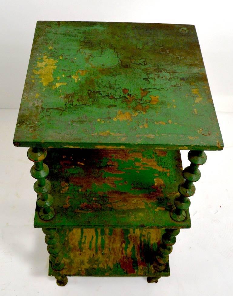 American Folky Spool Table in Old Green Paint Finish