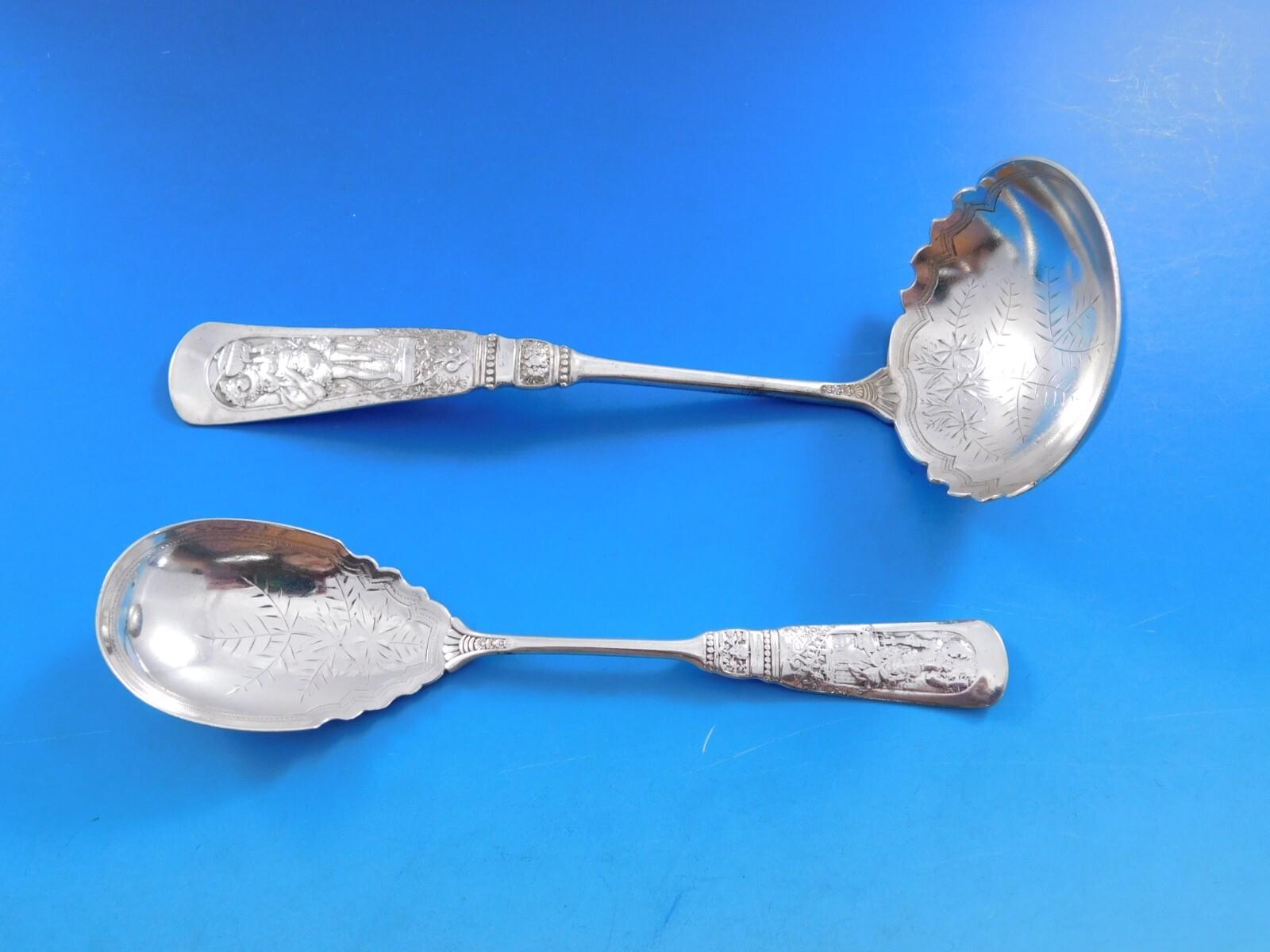 20th Century Fontainebleau by Gorham Sterling Silver Flatware Set Service 79 pieces Figural For Sale