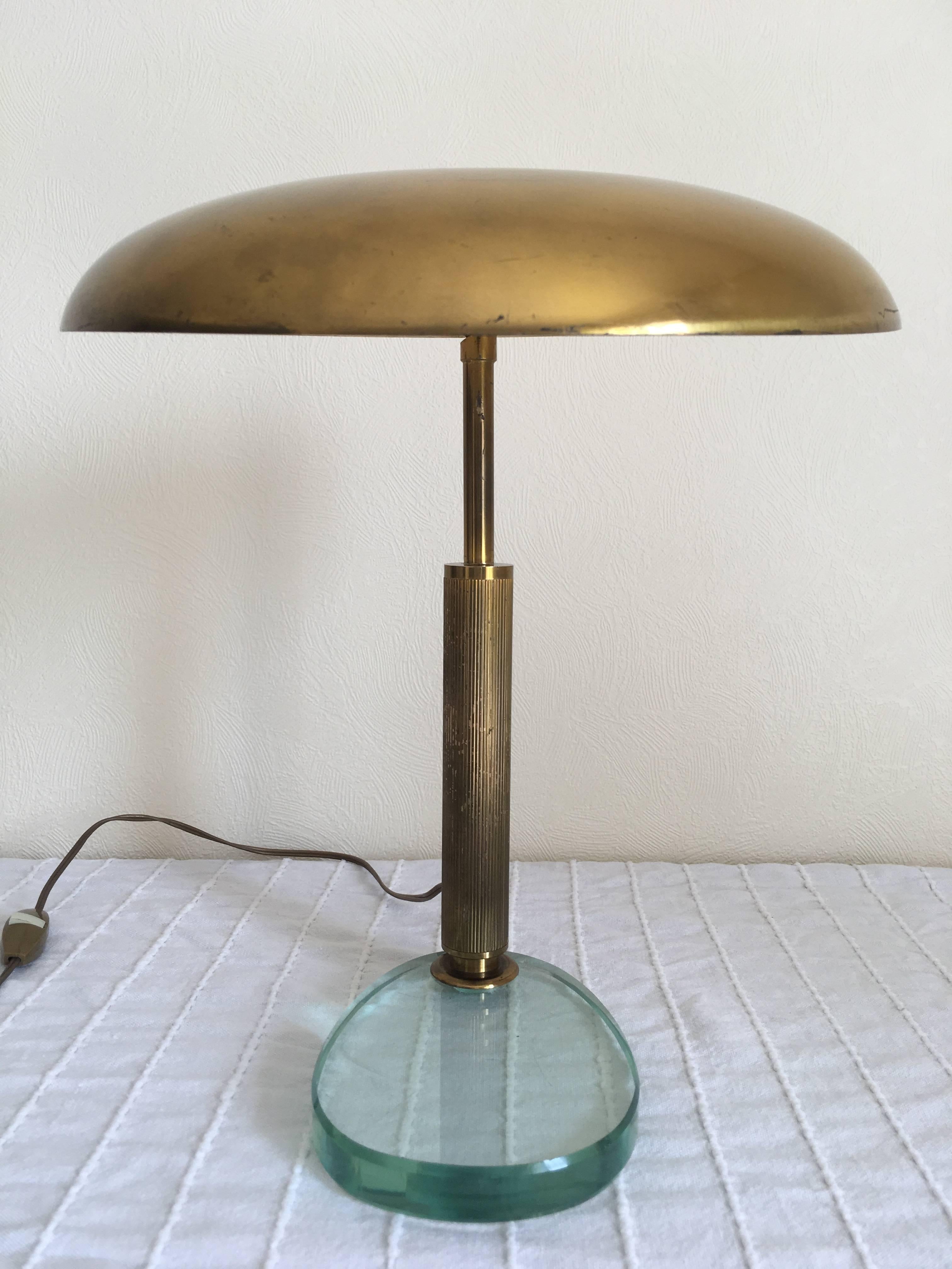 Italian Fontana Arte 1950s Glass and Brass Desk Lamp with an Adjustable Reflector, Italy For Sale