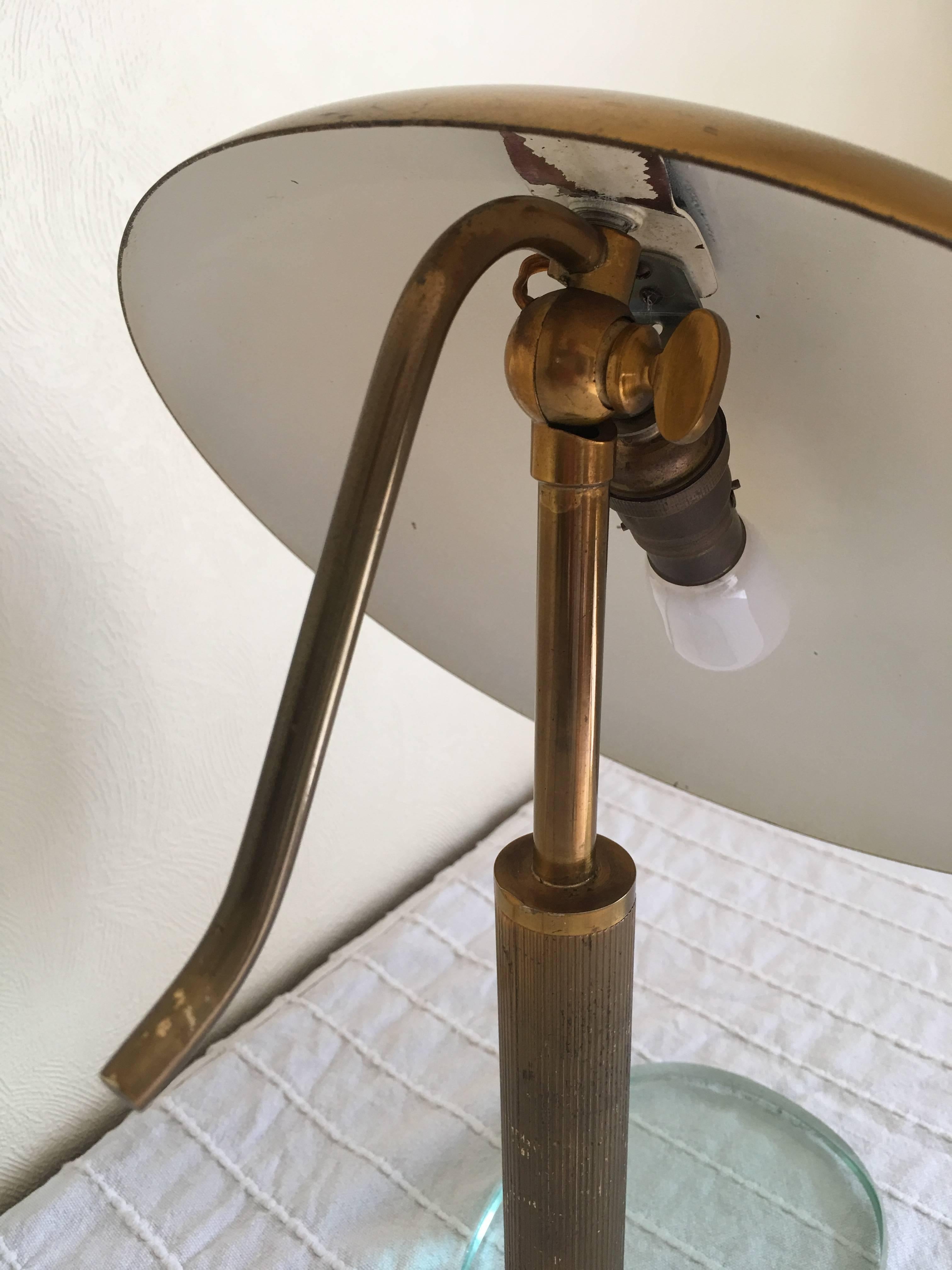 Fontana Arte 1950s Glass and Brass Desk Lamp with an Adjustable Reflector, Italy For Sale 2