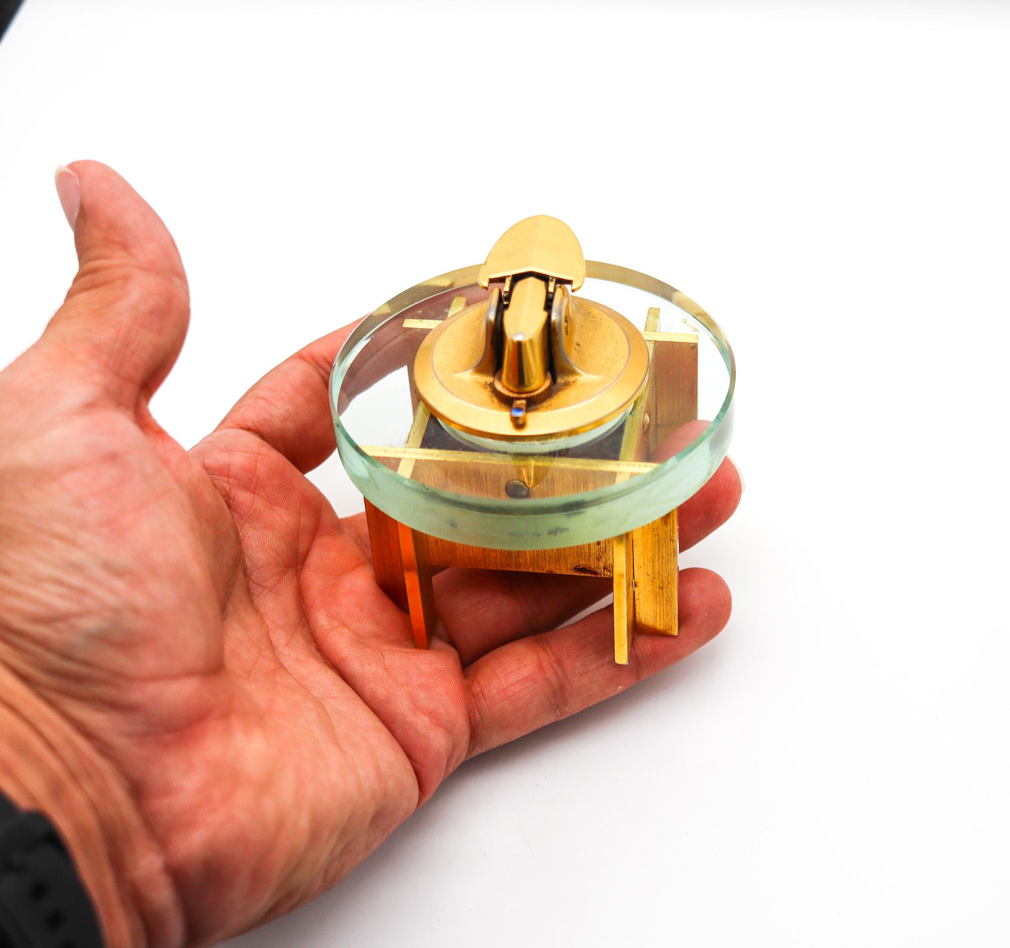 Fontana Arte 1970 Ronson Veraflame Desk Lighter In Glass And Gilt Bronze 2