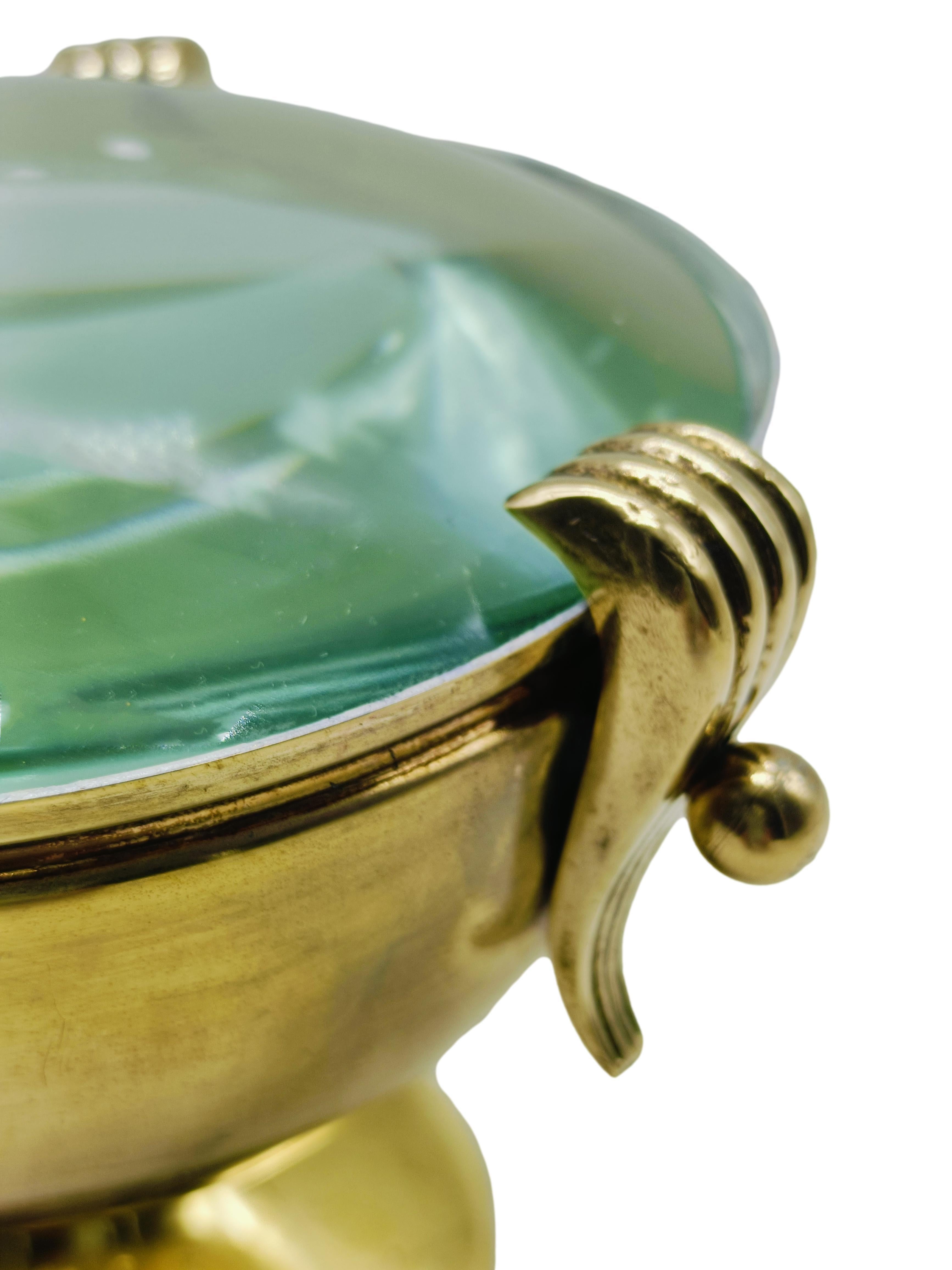 Italian Fontana Arte Attr. Lampada da Tavolo in Ottone a Forma di Calice, Italia 1950s in vendita
