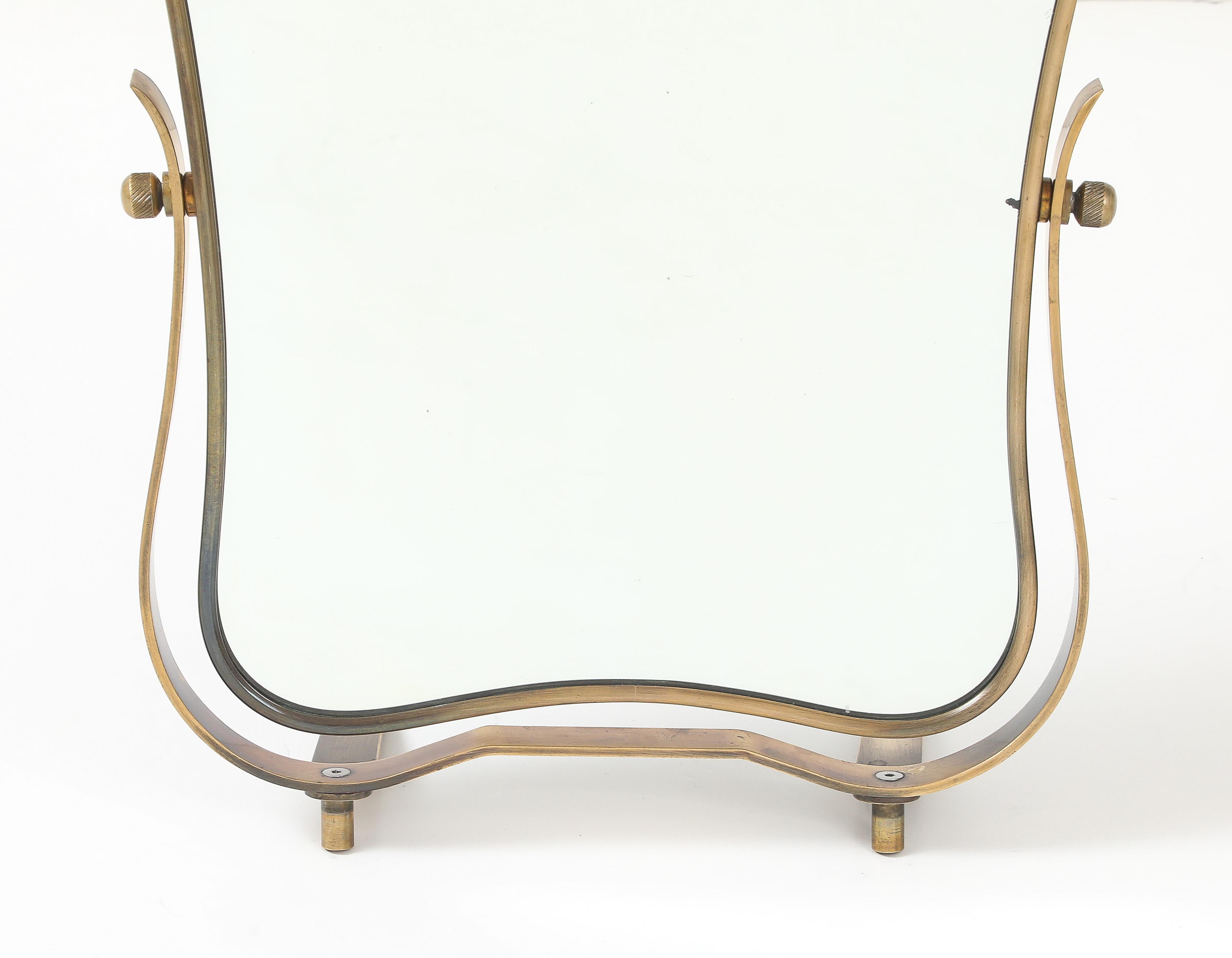 Raro espejo de tocador pivotante ajustable de latón Fontana Arte, Italia, años 40 en venta 4