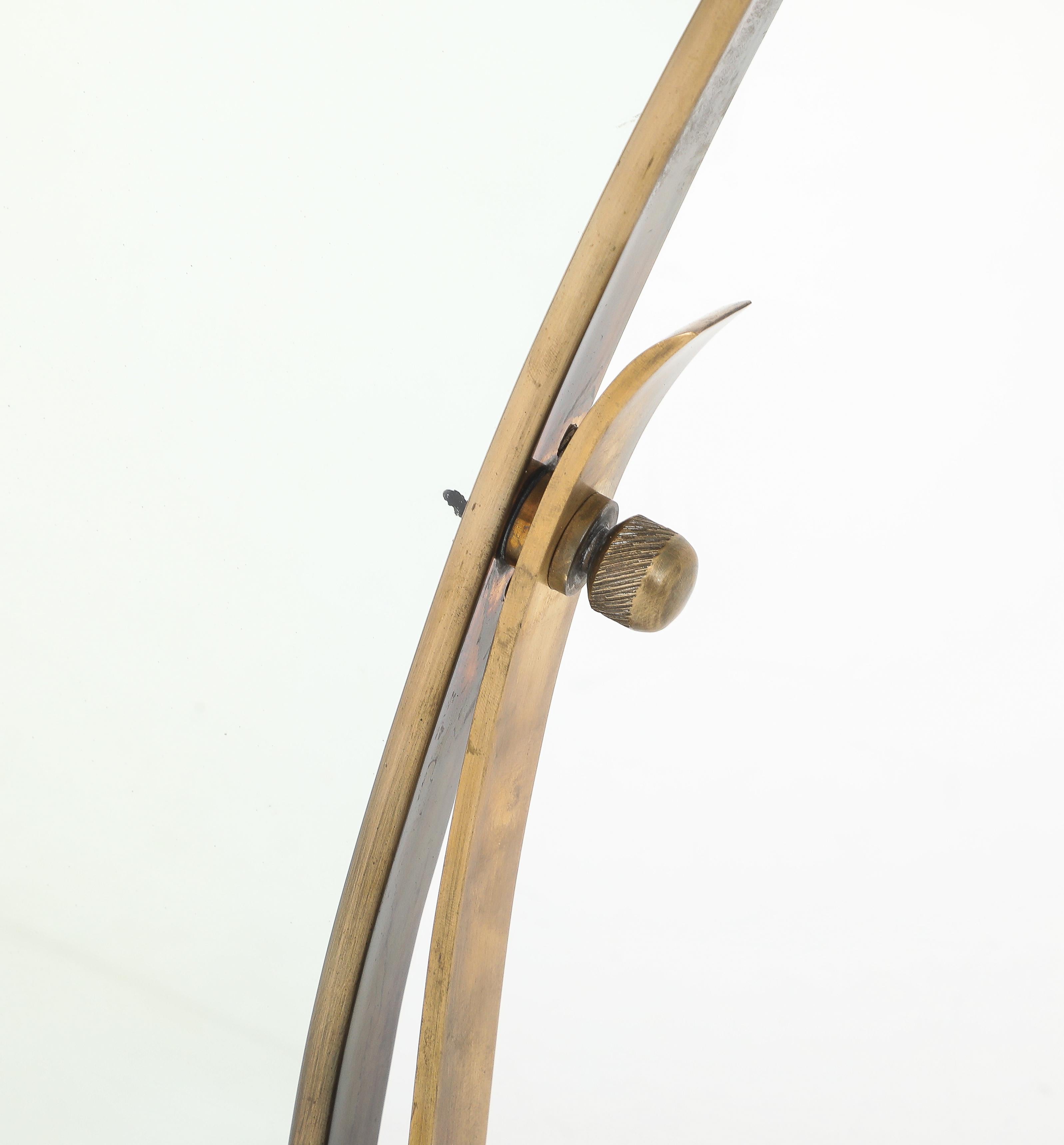 Raro espejo de tocador pivotante ajustable de latón Fontana Arte, Italia, años 40 en venta 5